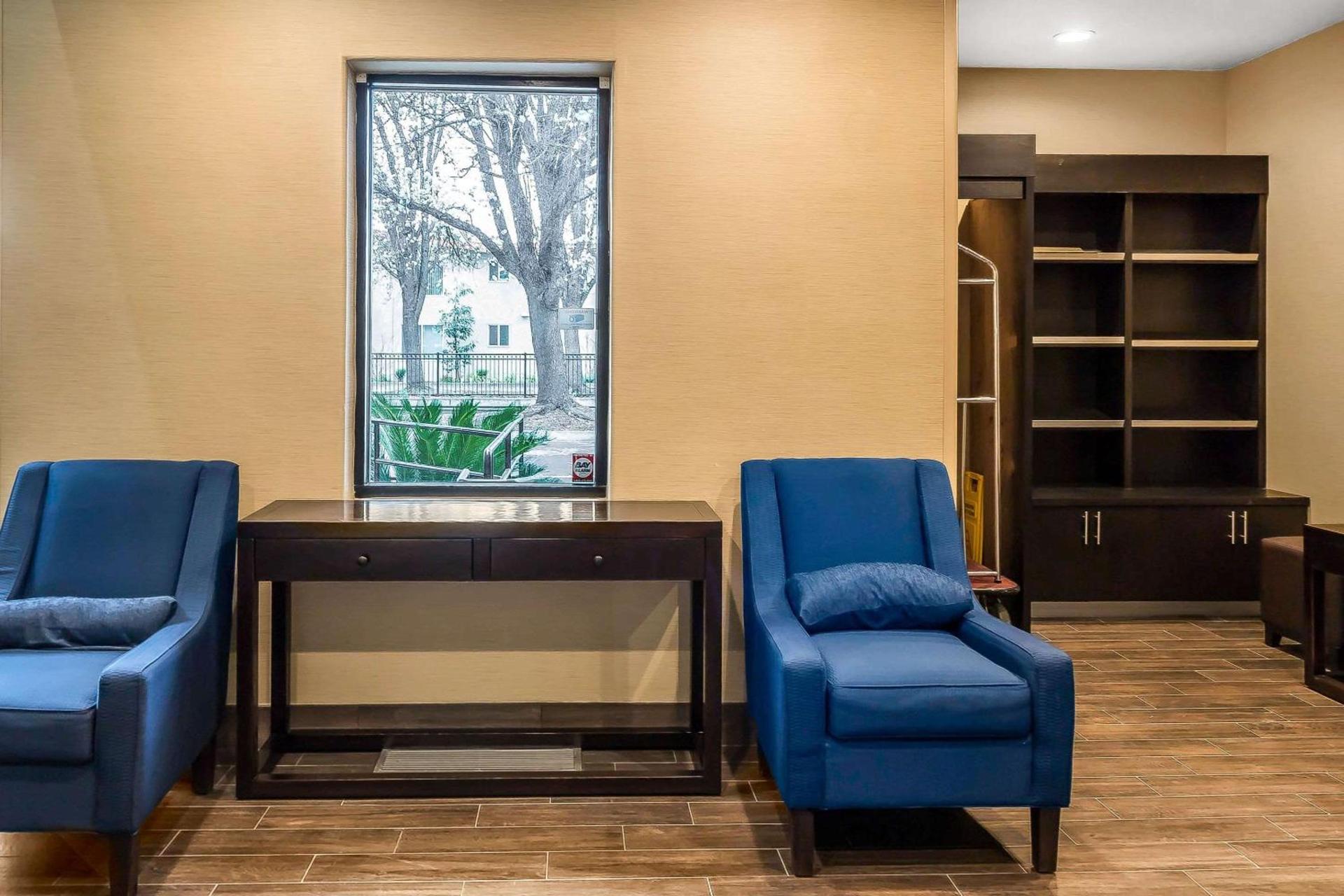 Comfort Suites San Jose Airport photo 26