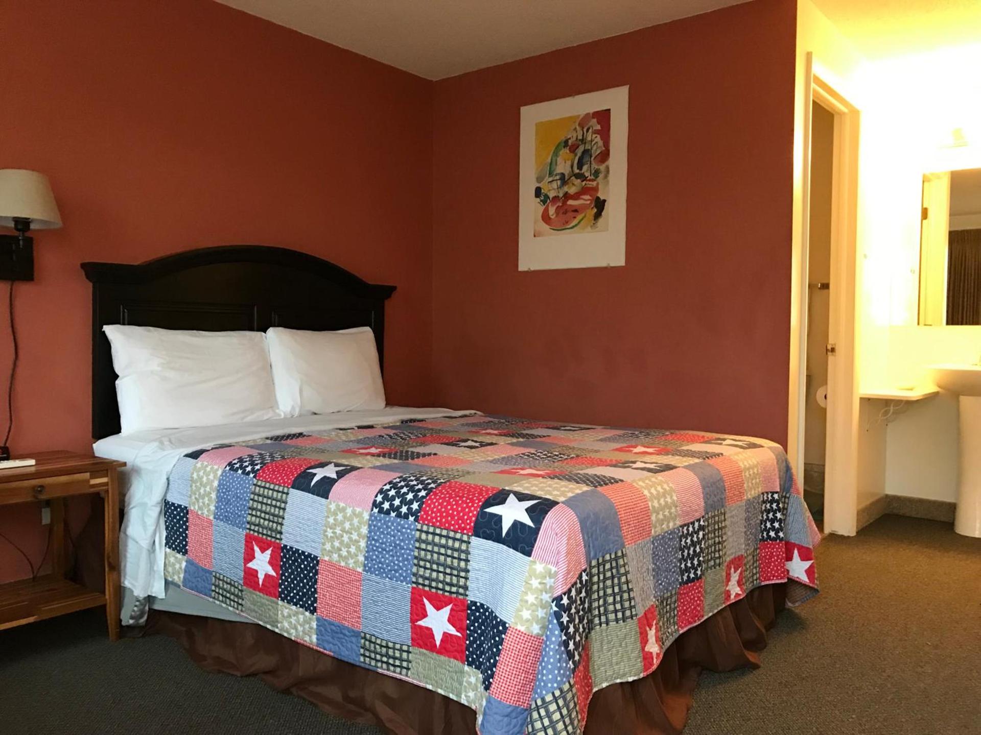 Big Sky Lodge photo 5