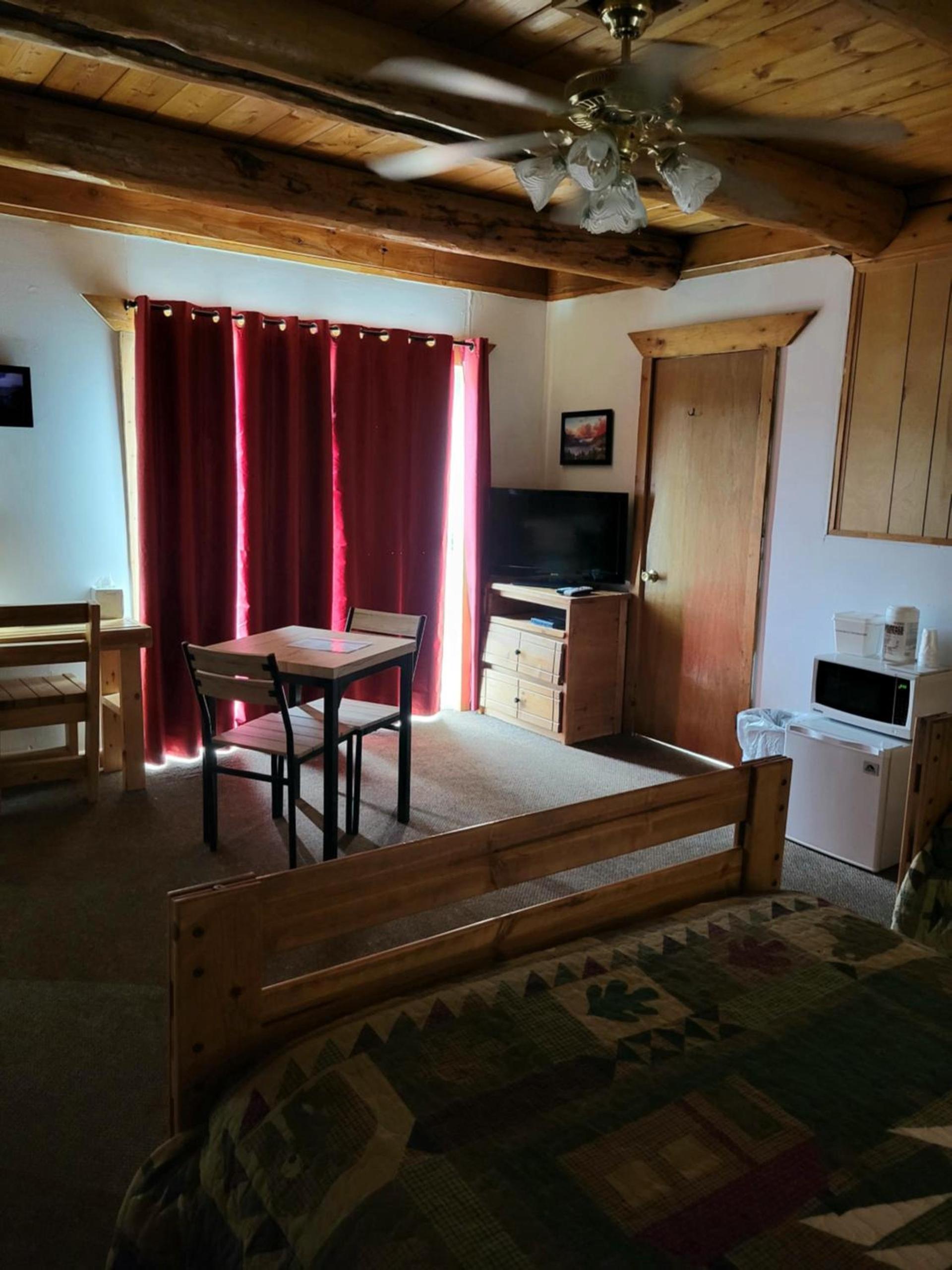 Duck Lake Lodge photo 11