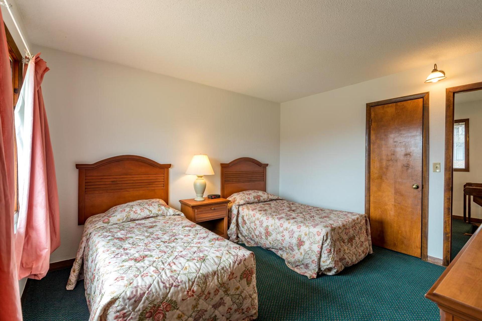 Crown Resorts at Wolf Run photo 11