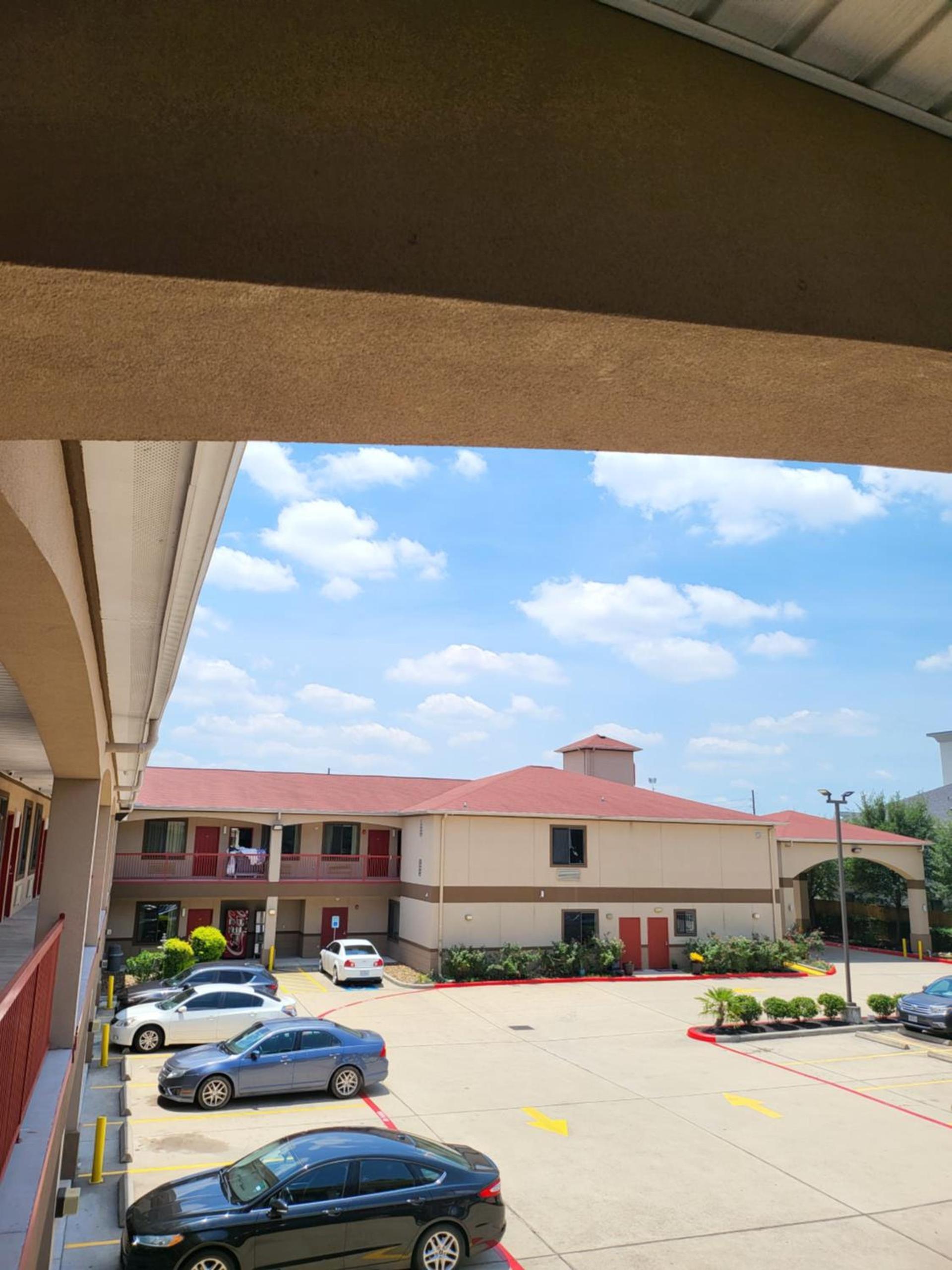 Palace Inn Sam Houston Race Park west road photo 46