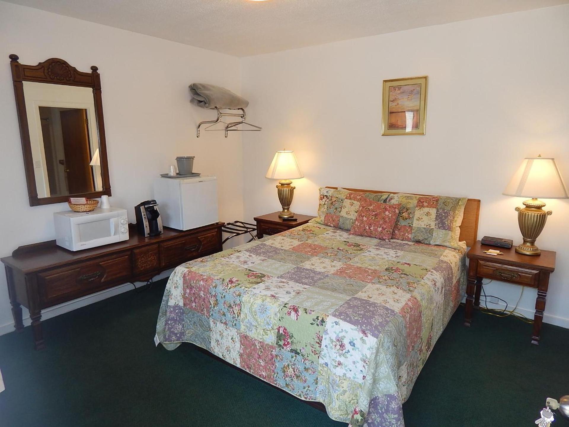 Acadia Sunrise Motel photo 11