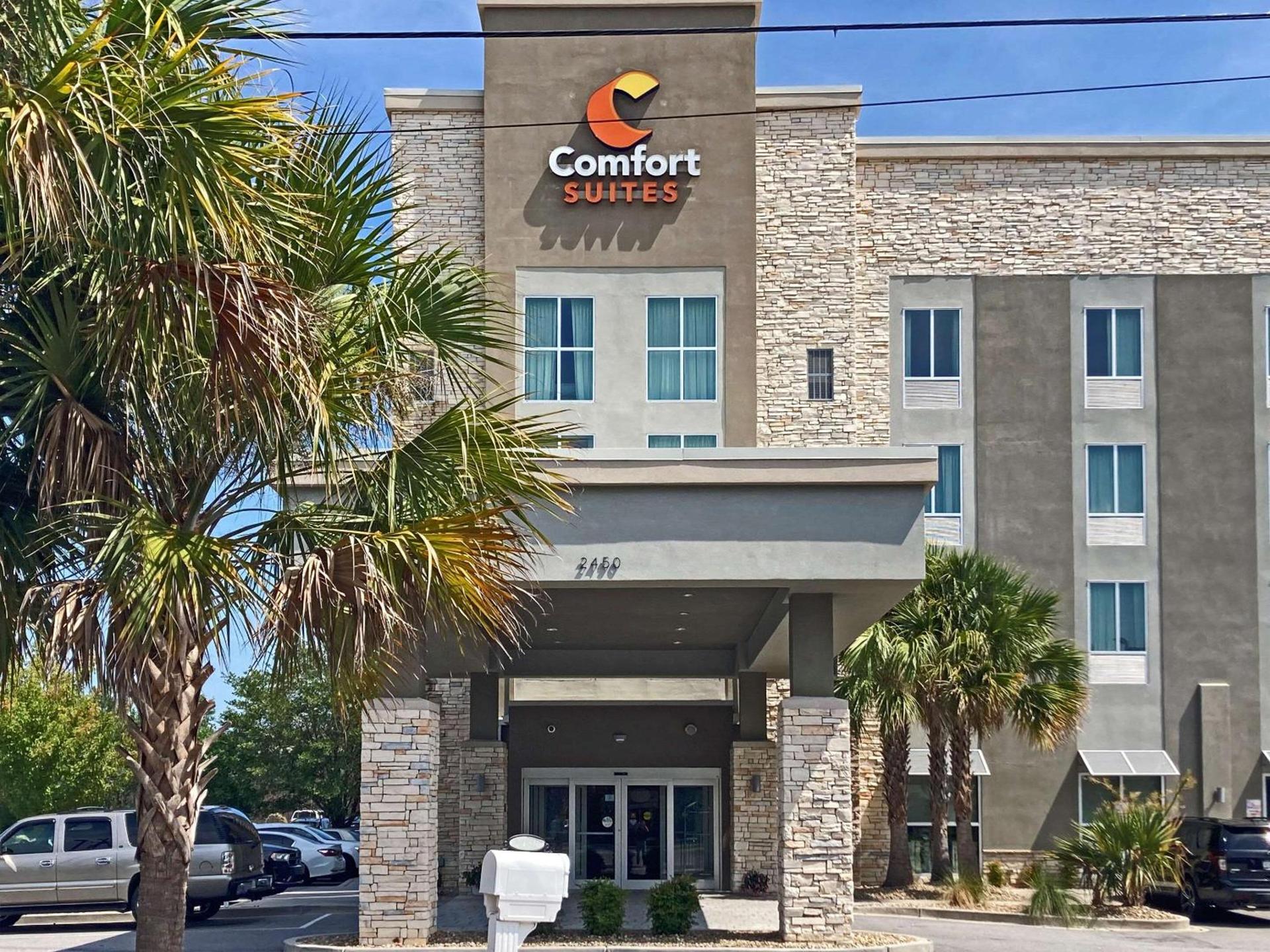 Comfort Suites North Charleston - Ashley Phosphate photo 1