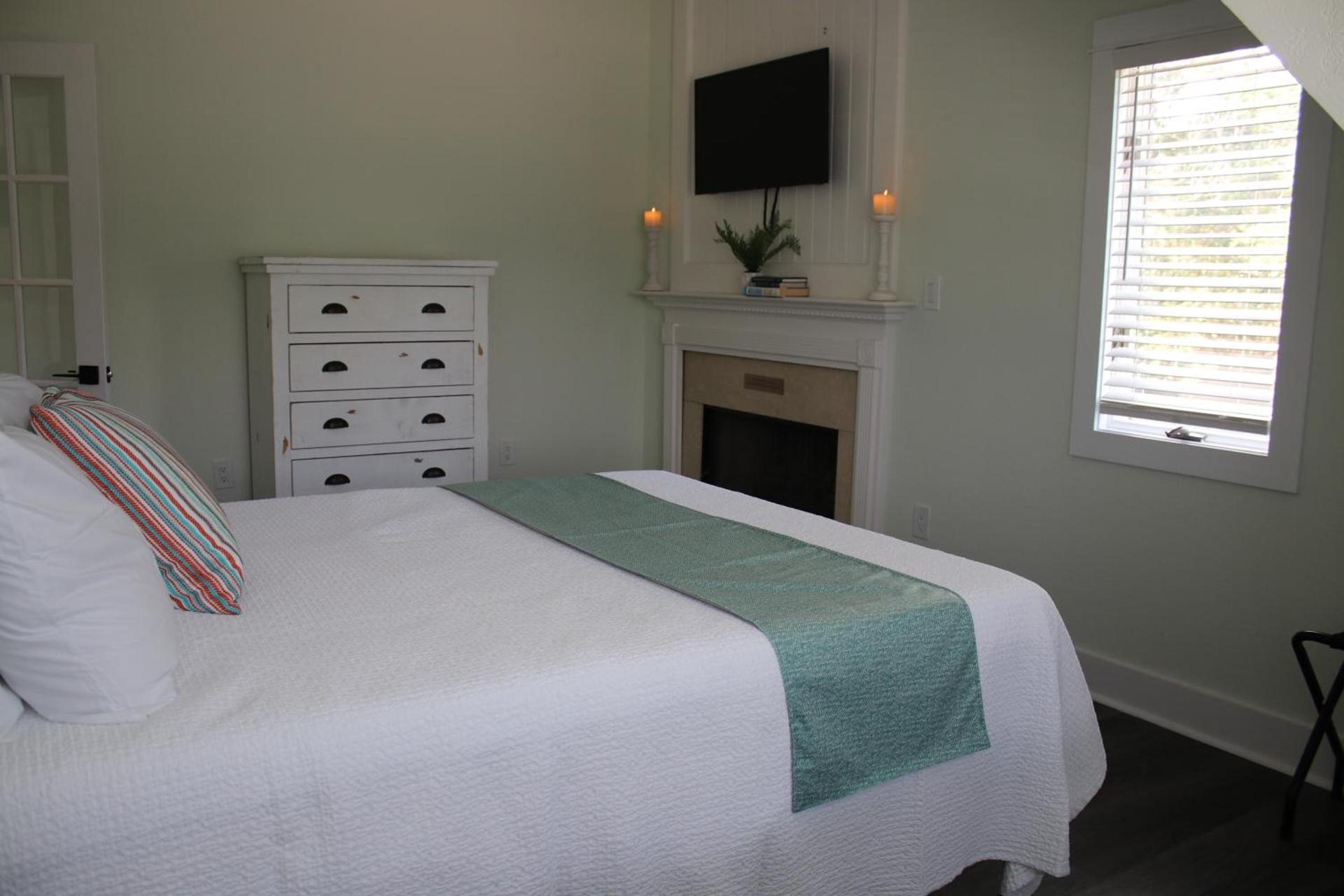 Wild Horse Inn photo 53