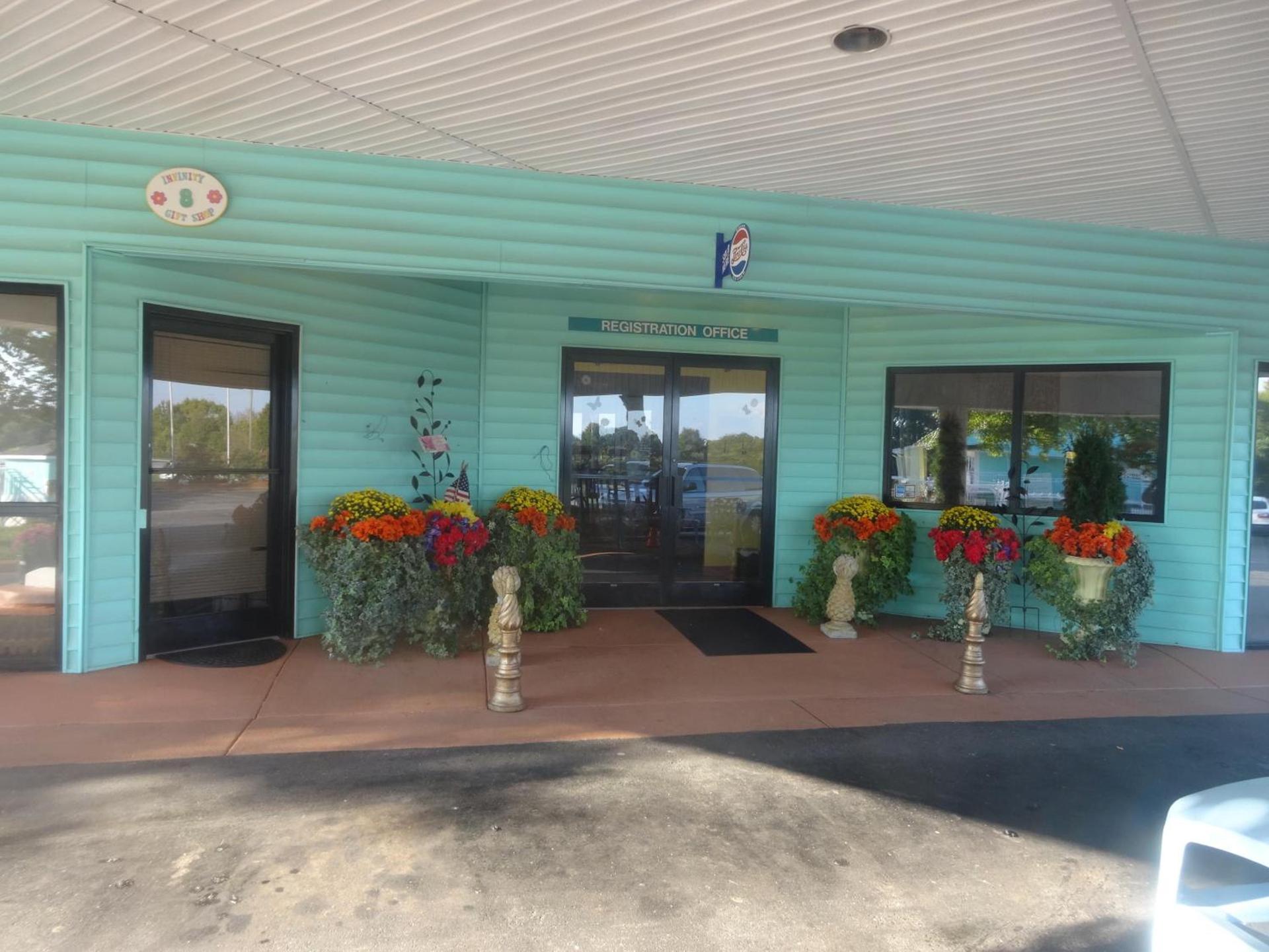Express Inn and Suites photo 17