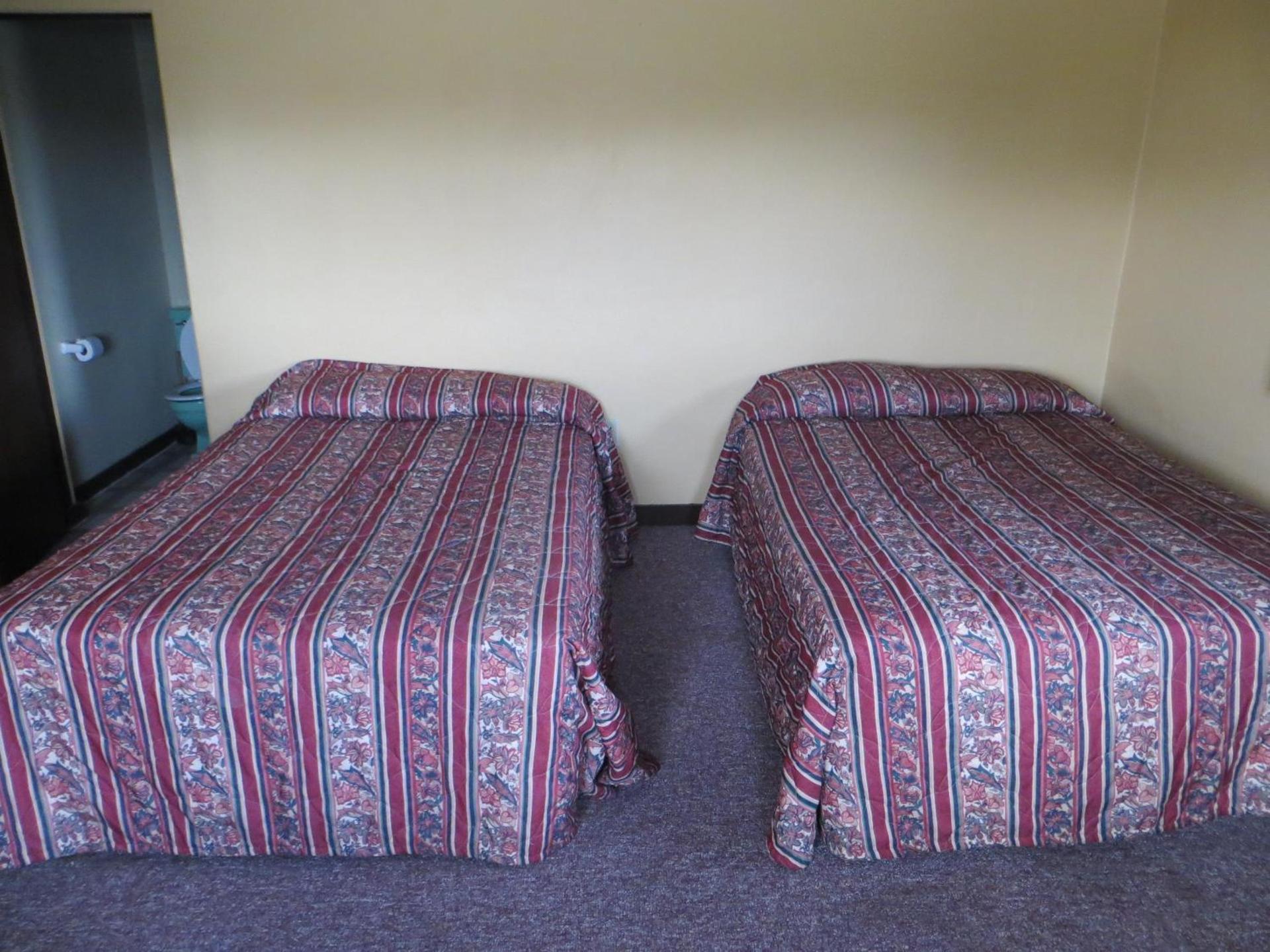 Lincoln Lodge Motel photo 7