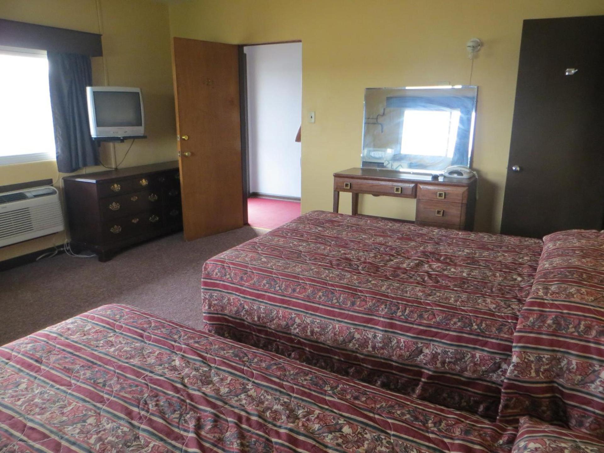 Lincoln Lodge Motel photo 18
