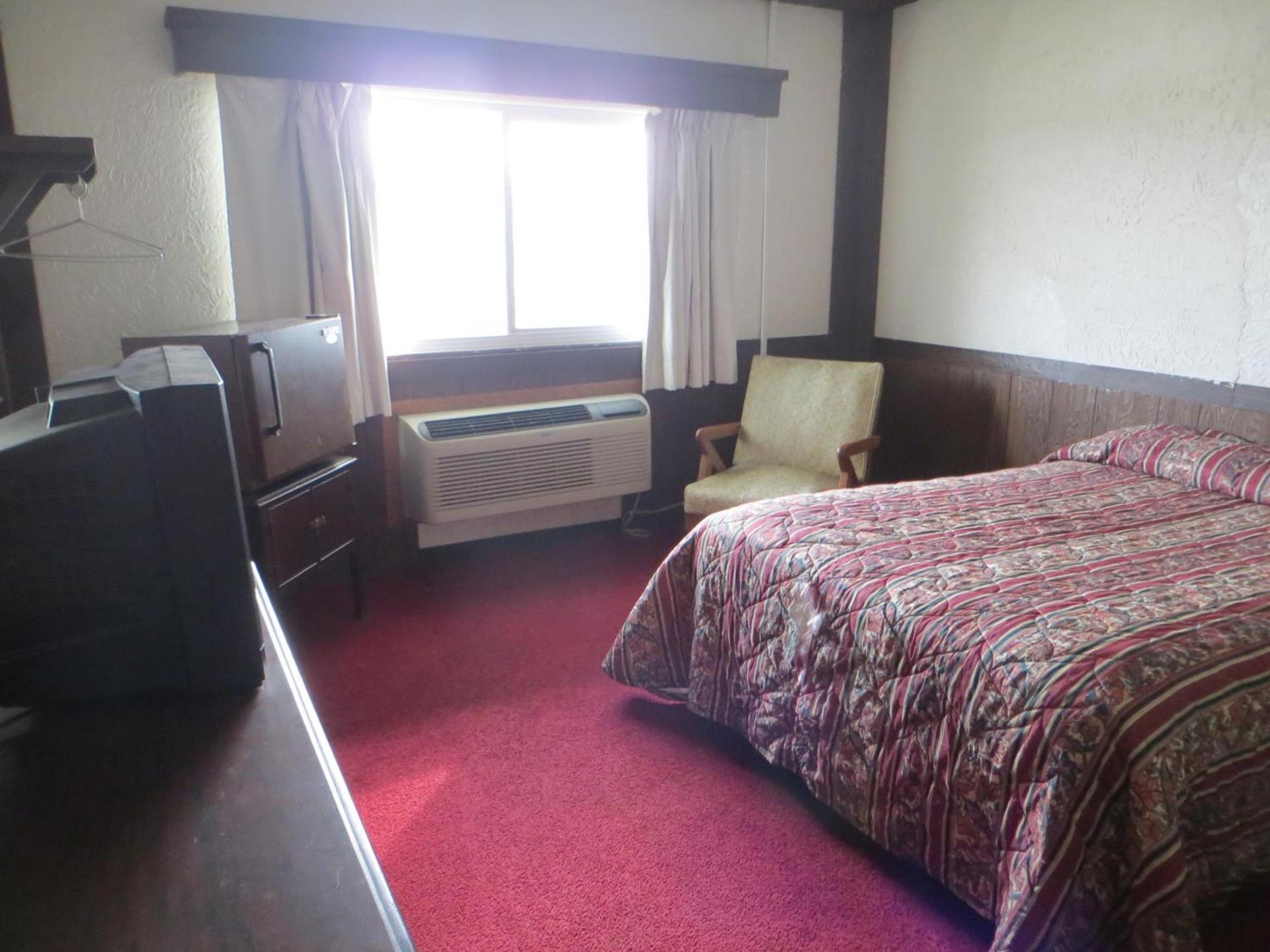 Lincoln Lodge Motel photo 22