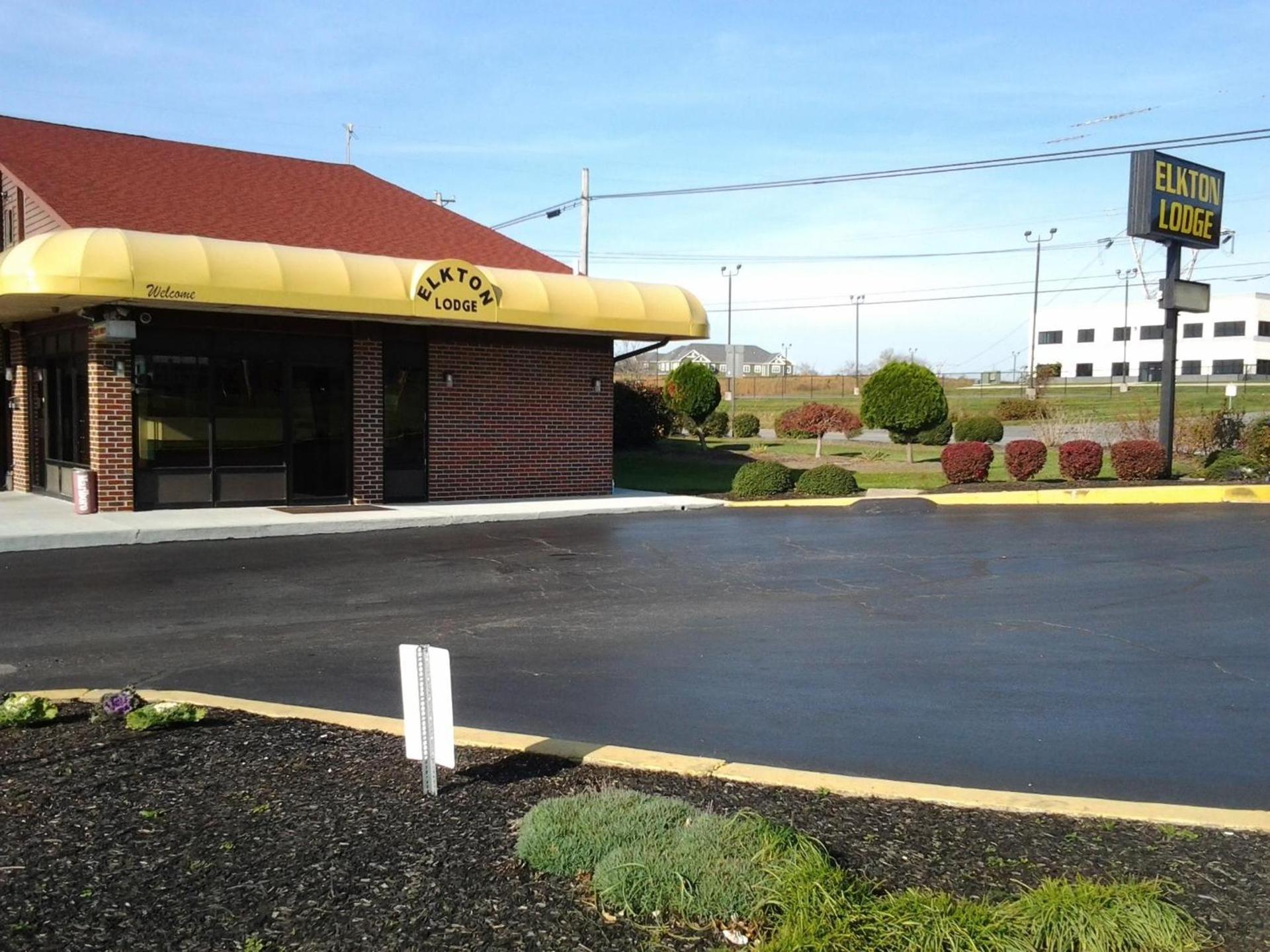 Elkton Lodge photo 6