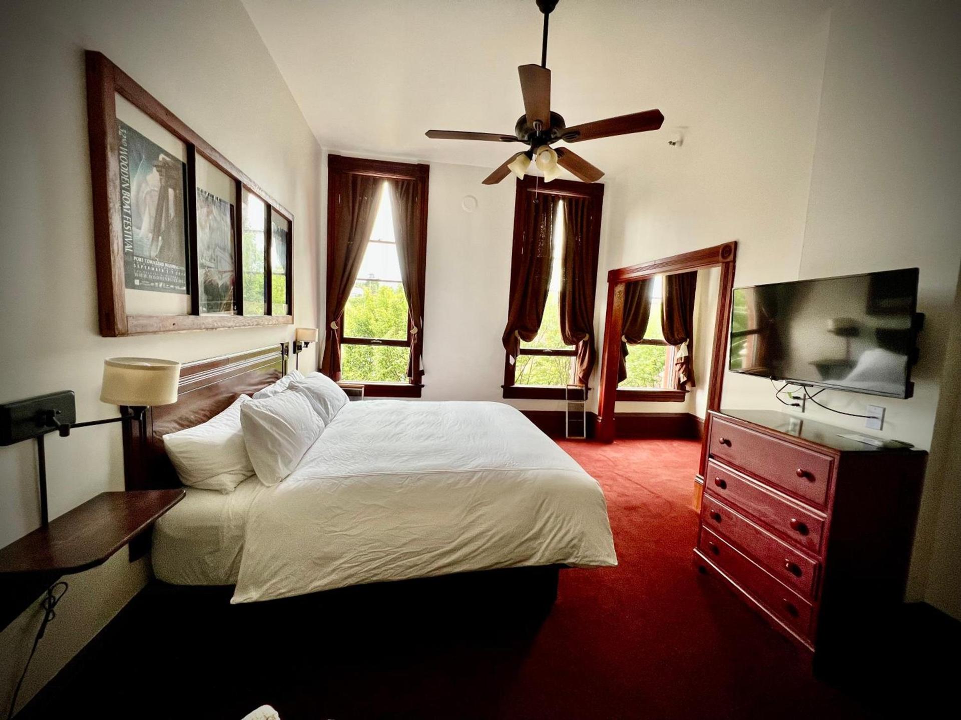 The Monarch Hotel photo 28