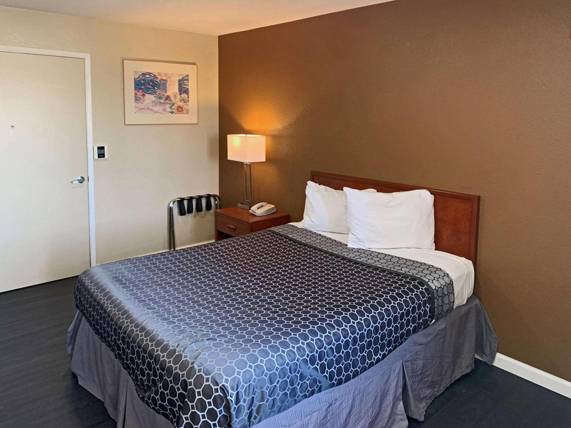 Rodeway Inn Sacramento-University Area photo 13