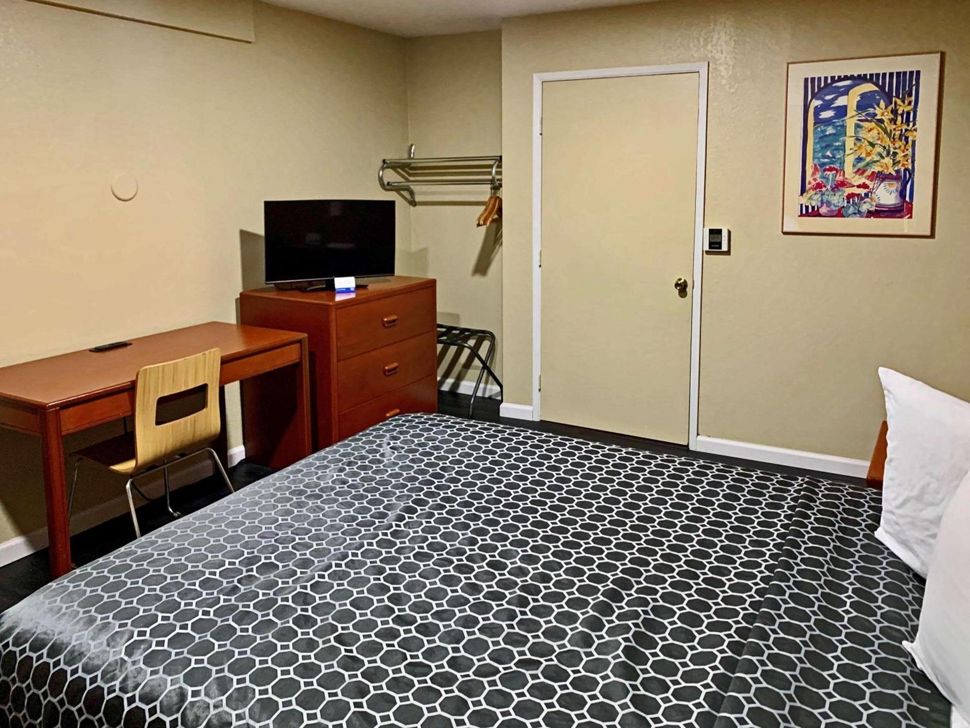Rodeway Inn Sacramento-University Area photo 7