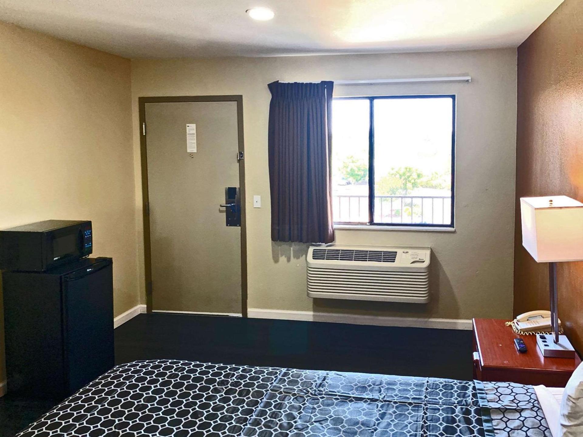 Rodeway Inn Sacramento-University Area photo 6