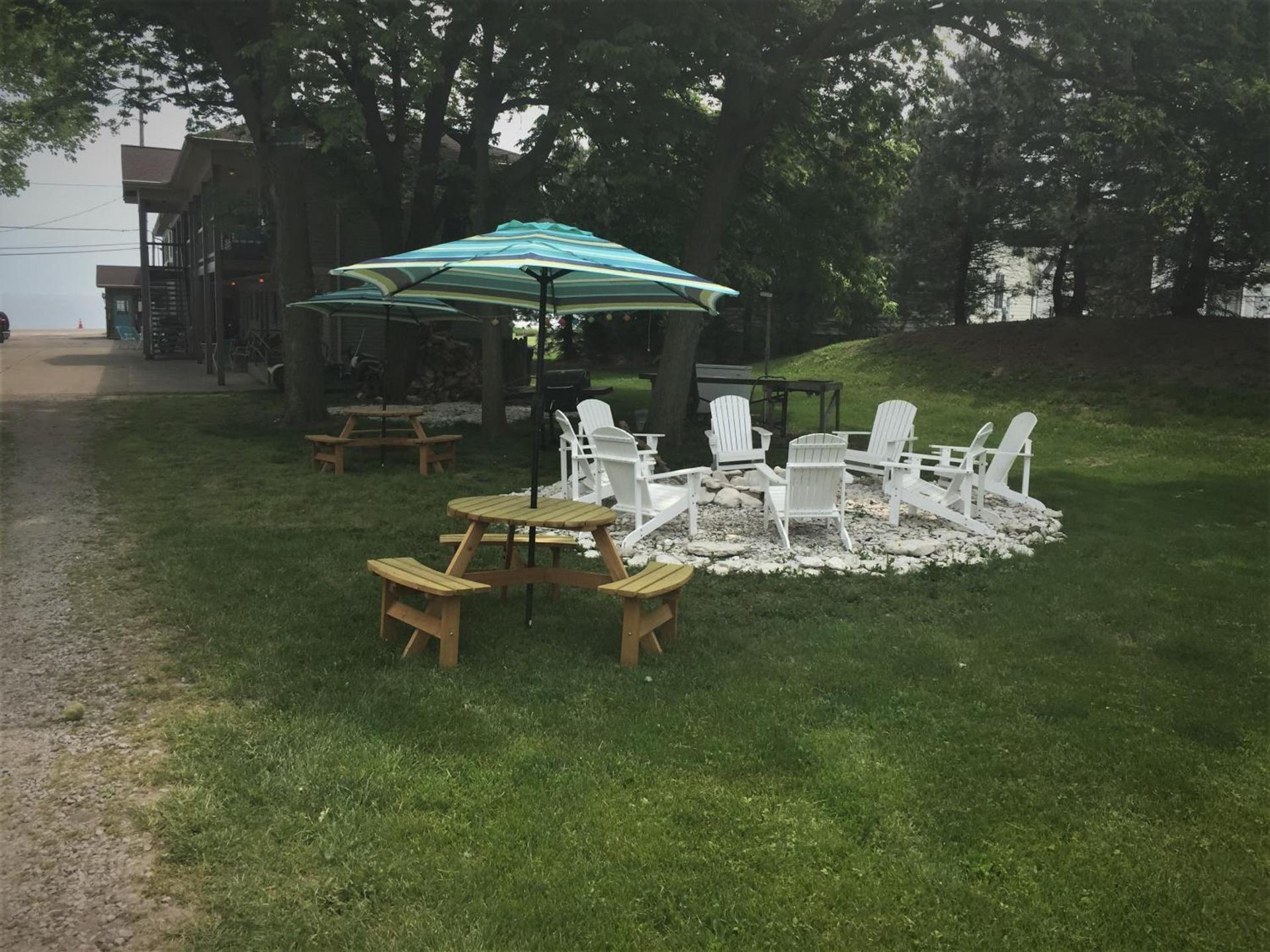 Lake Point Motel photo 19