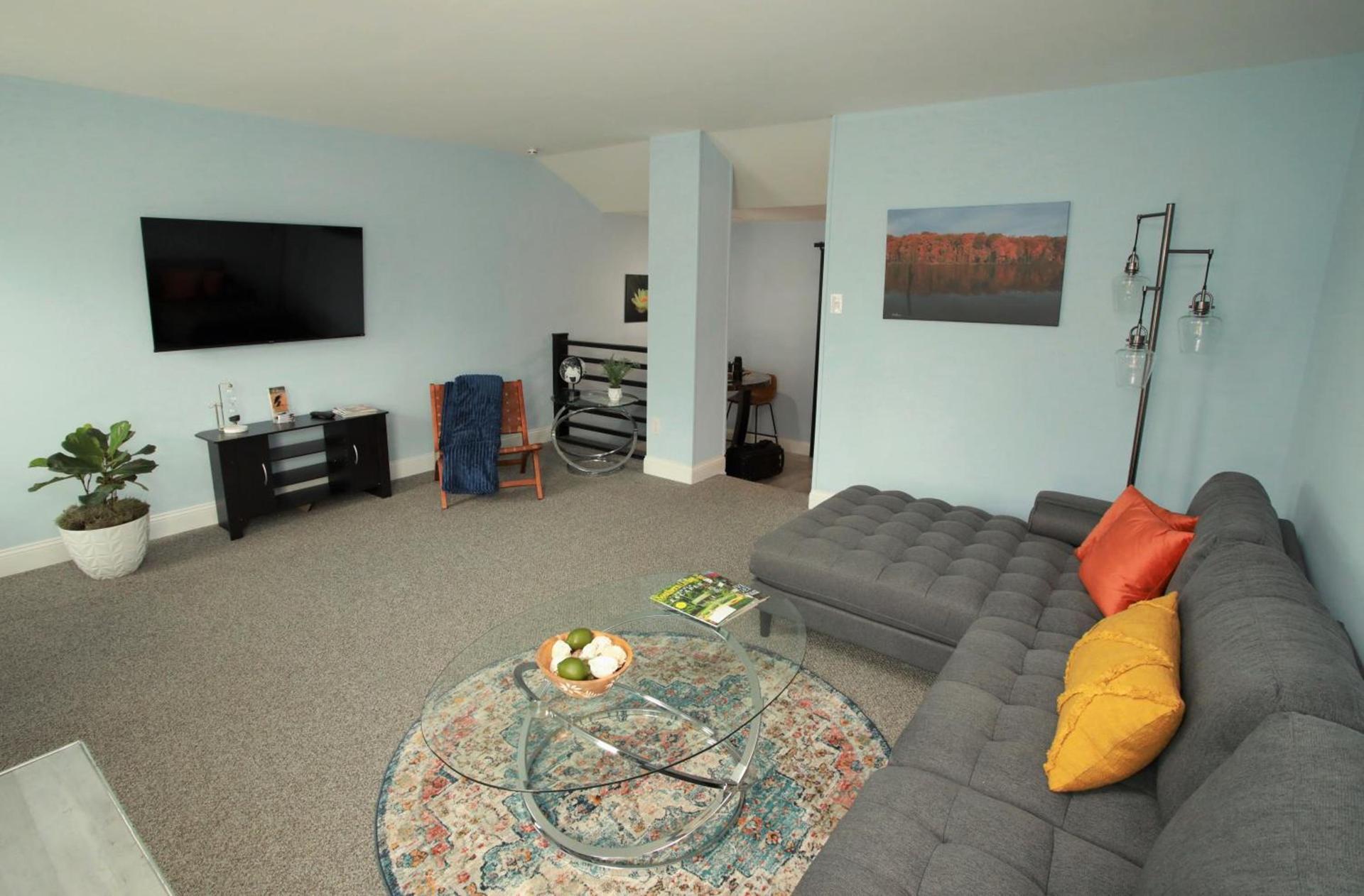 Pentagon Suites photo 1