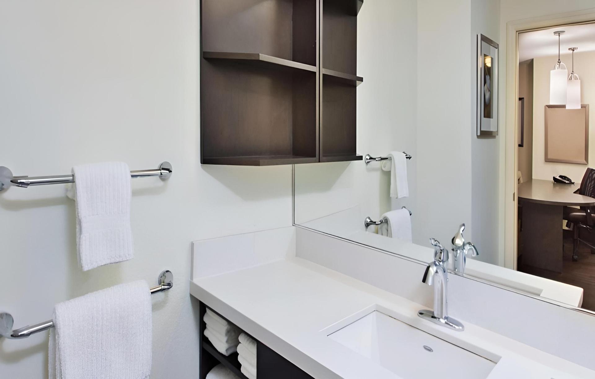 Sonesta Simply Suites Houston Galleria Medical Center photo 8