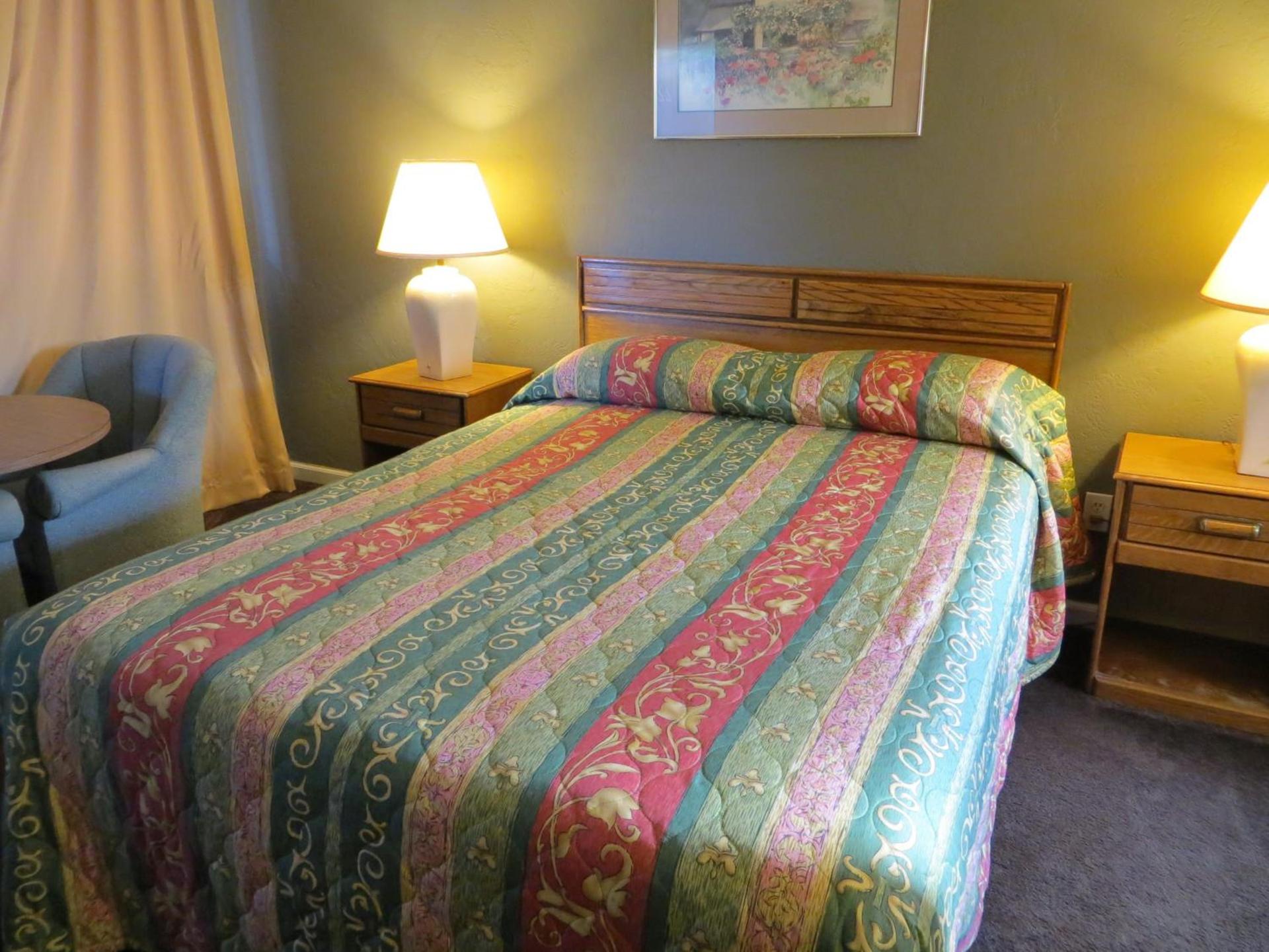 Capri Motel photo 7