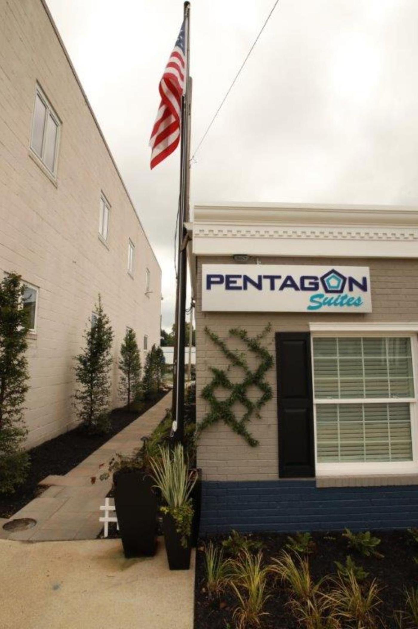 Pentagon Suites photo 9