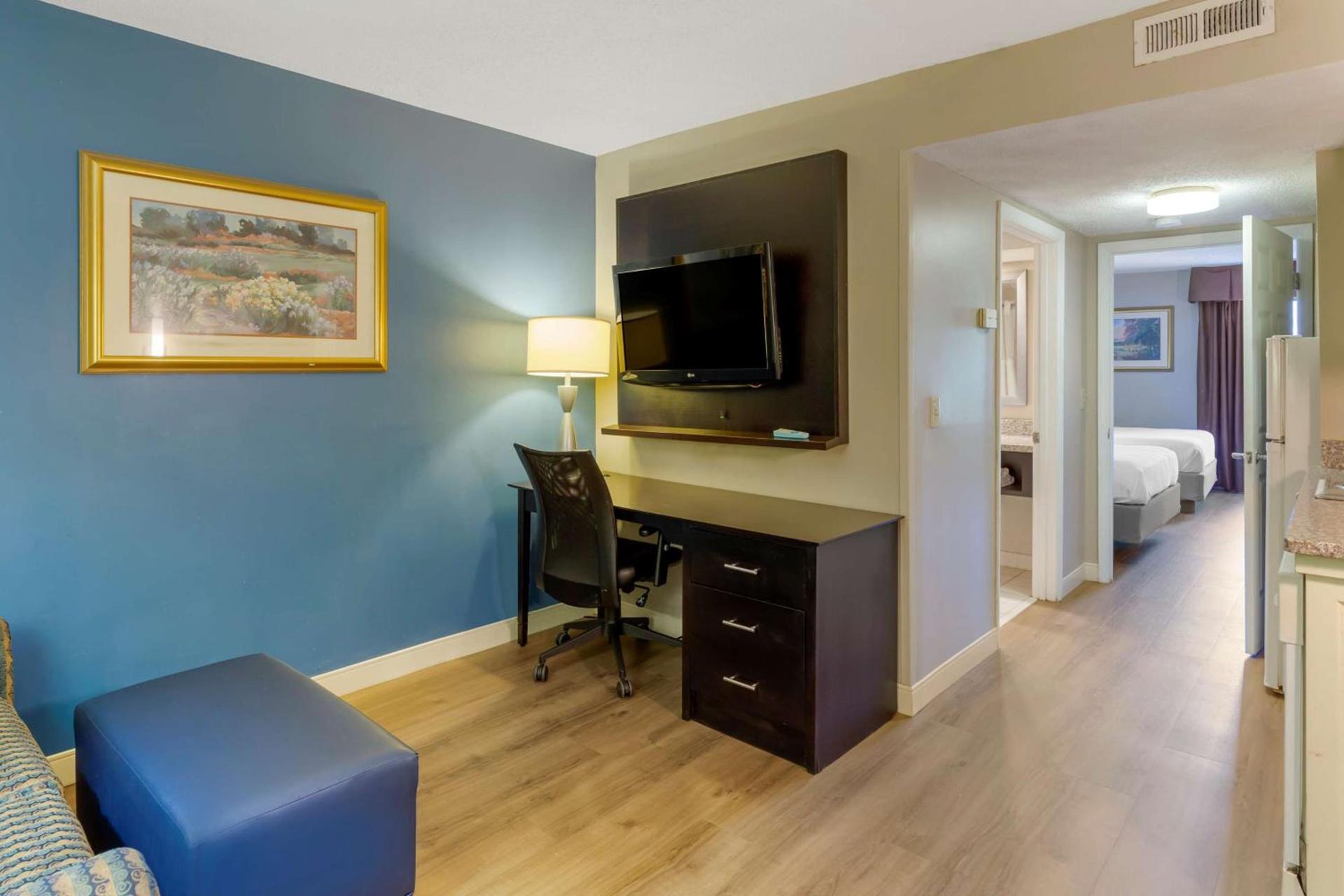 Best Western Plus Cary - NC State photo 35