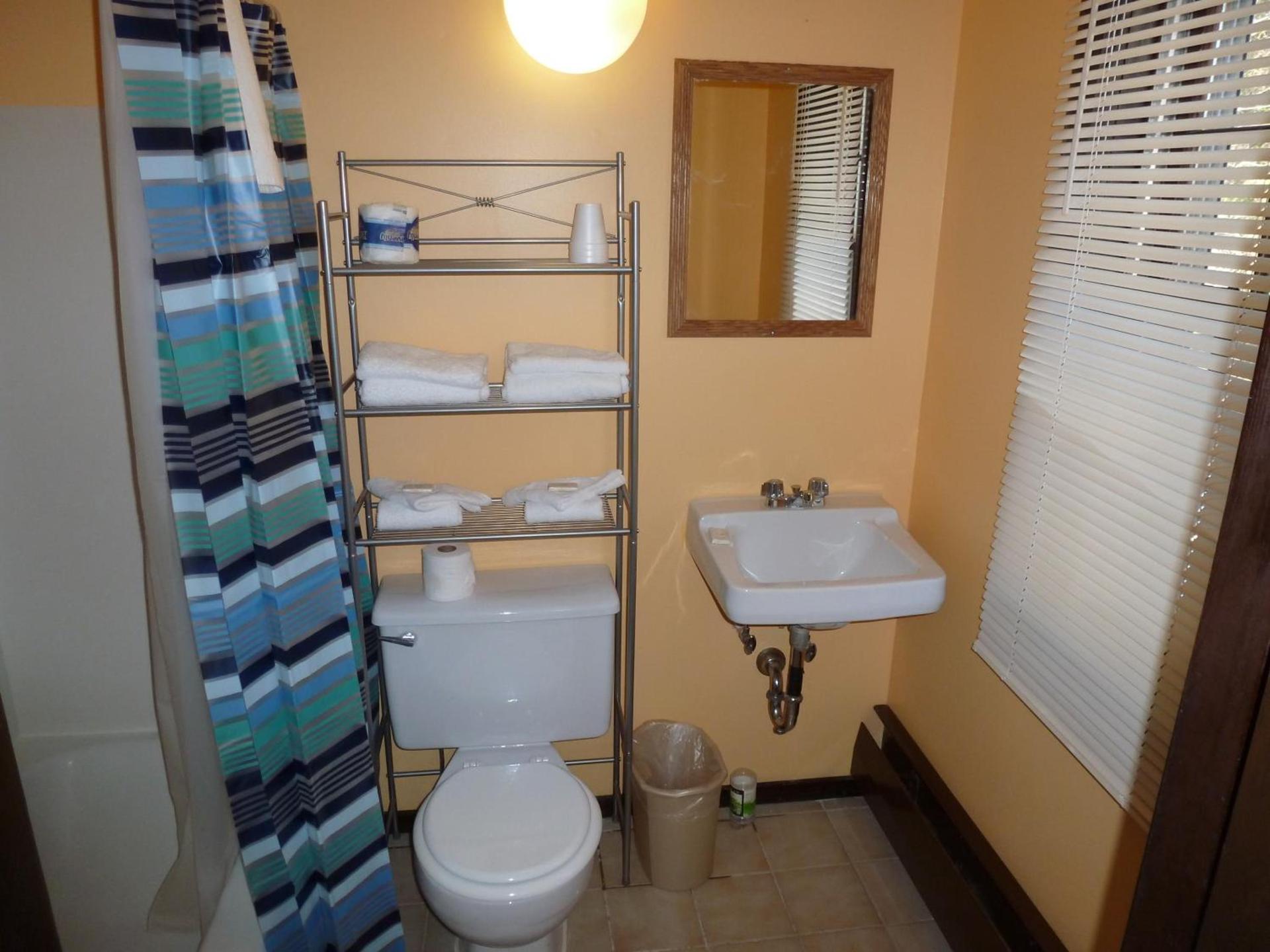 Viking Motel photo 14