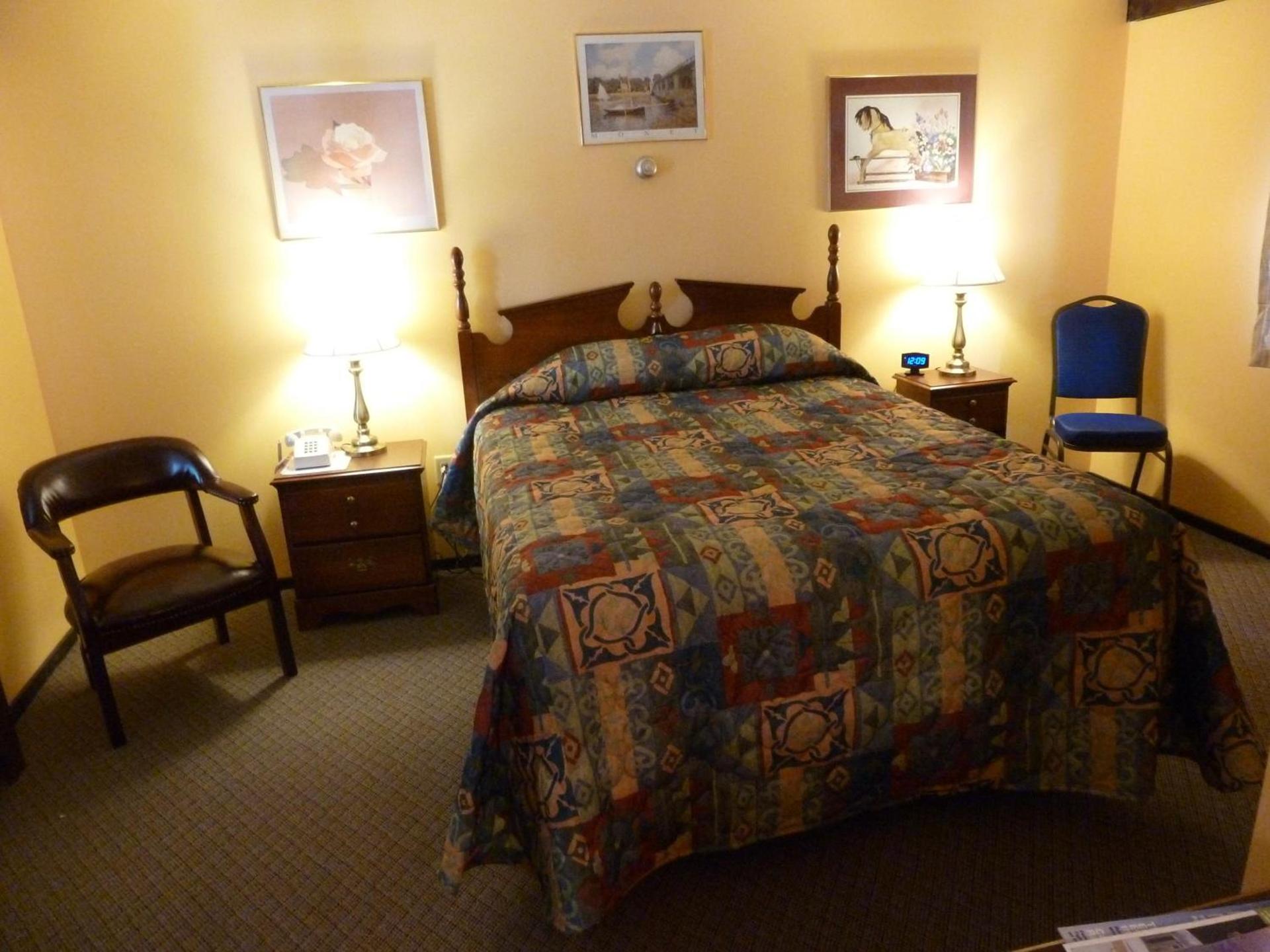 Viking Motel photo 10