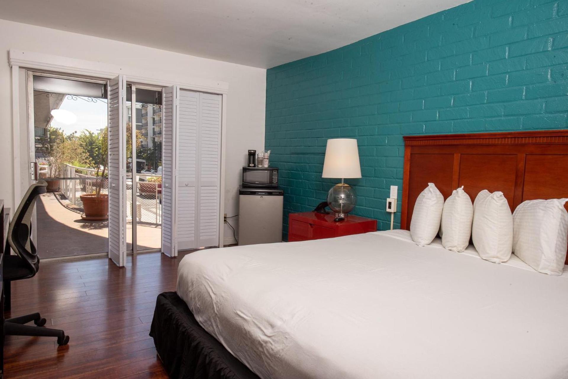 Hollywood Downtowner Inn photo 21