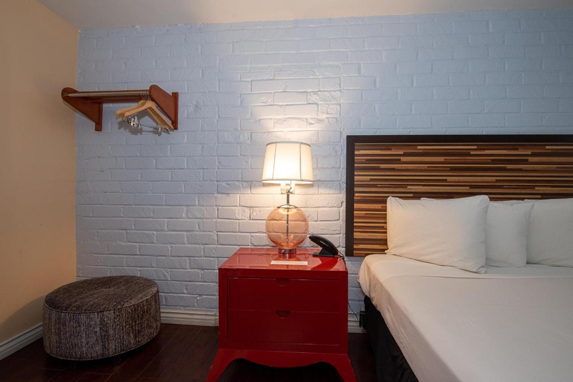 Hollywood Downtowner Inn photo 7