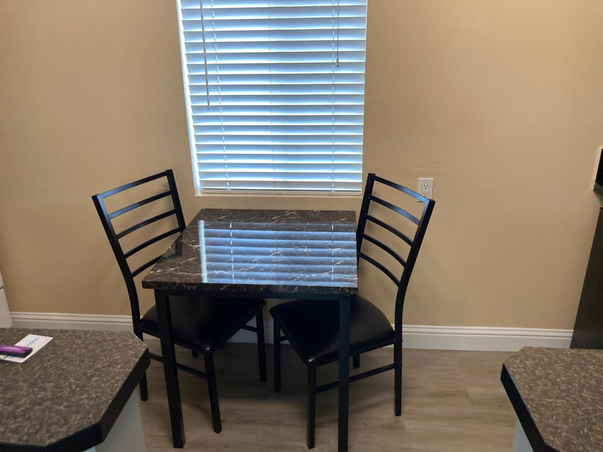 Tri-Valley Inn & Suites photo 24