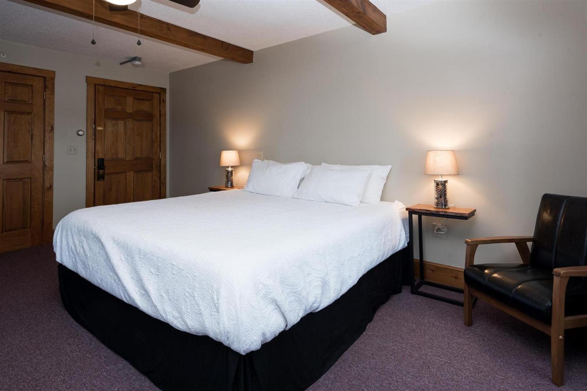 The Lodge at Pleasant Point photo 11