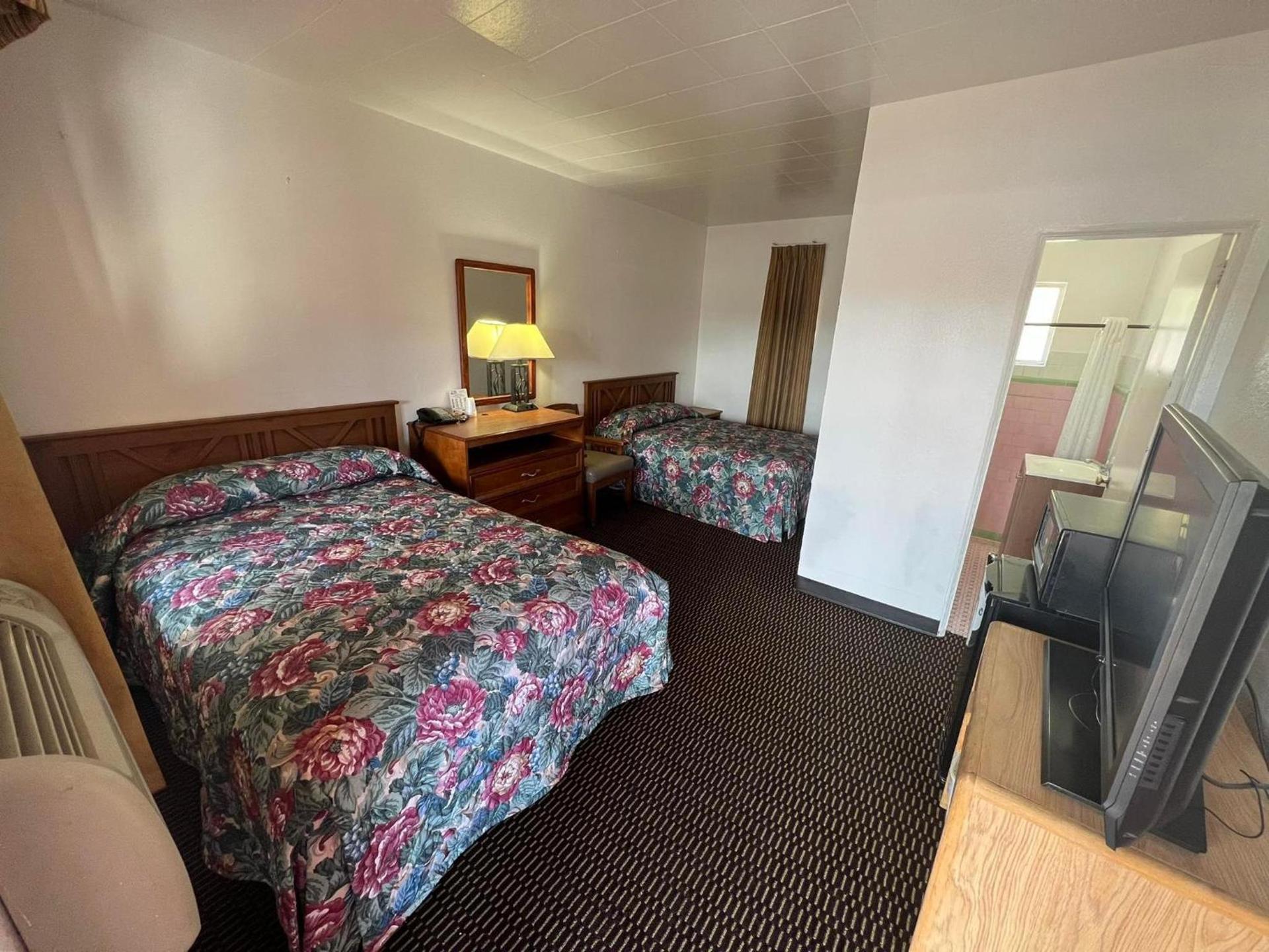 Quail Inn Motel photo 4