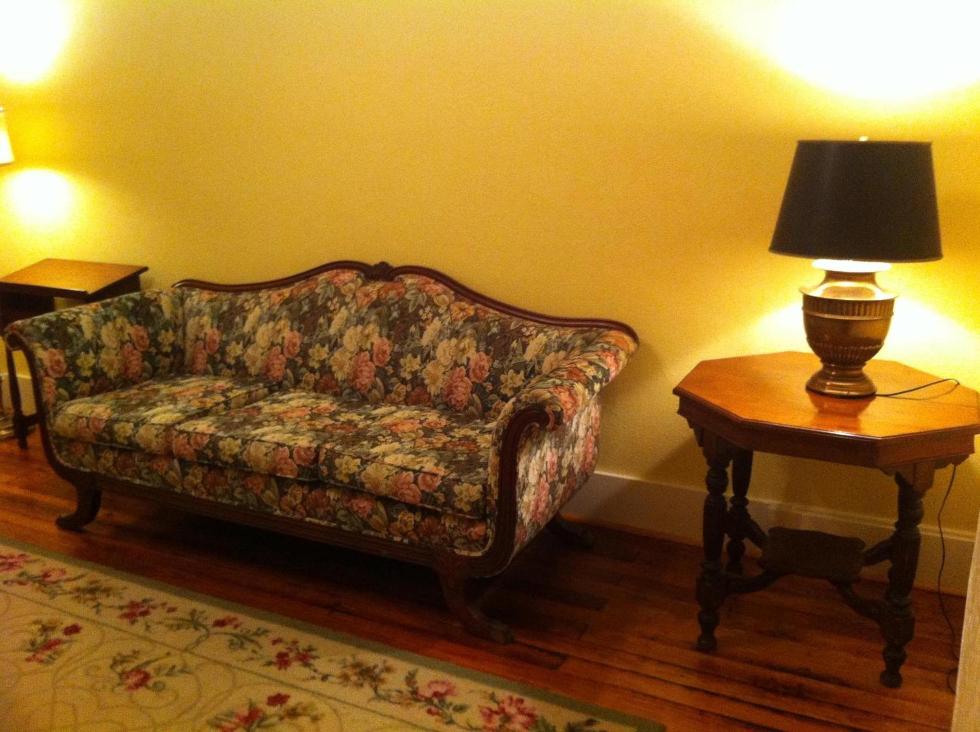 Brooks House Suites photo 4