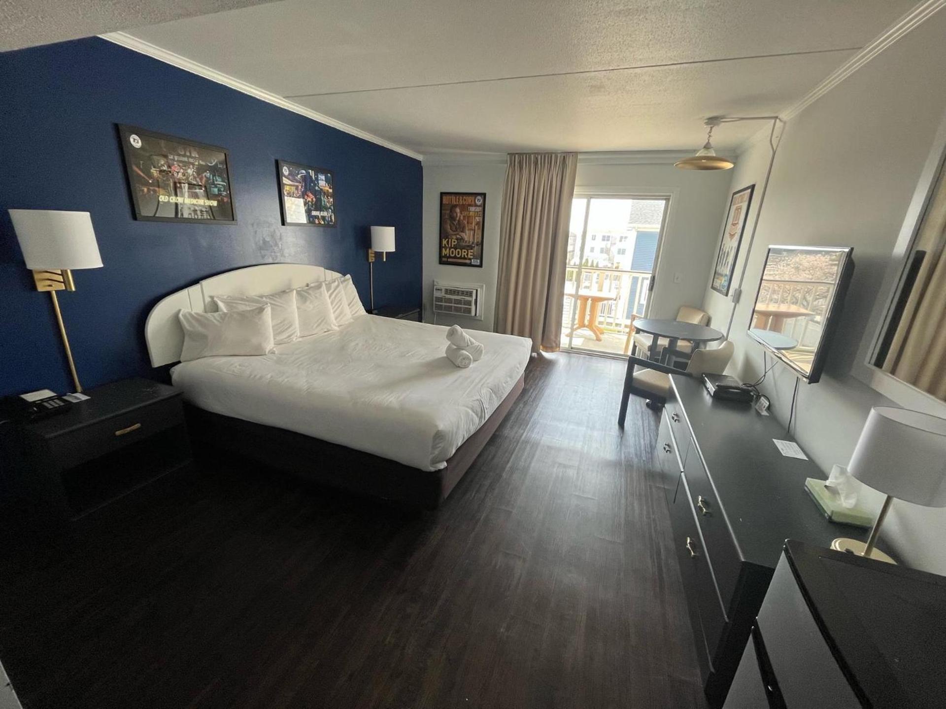Hotel Dewey photo 15