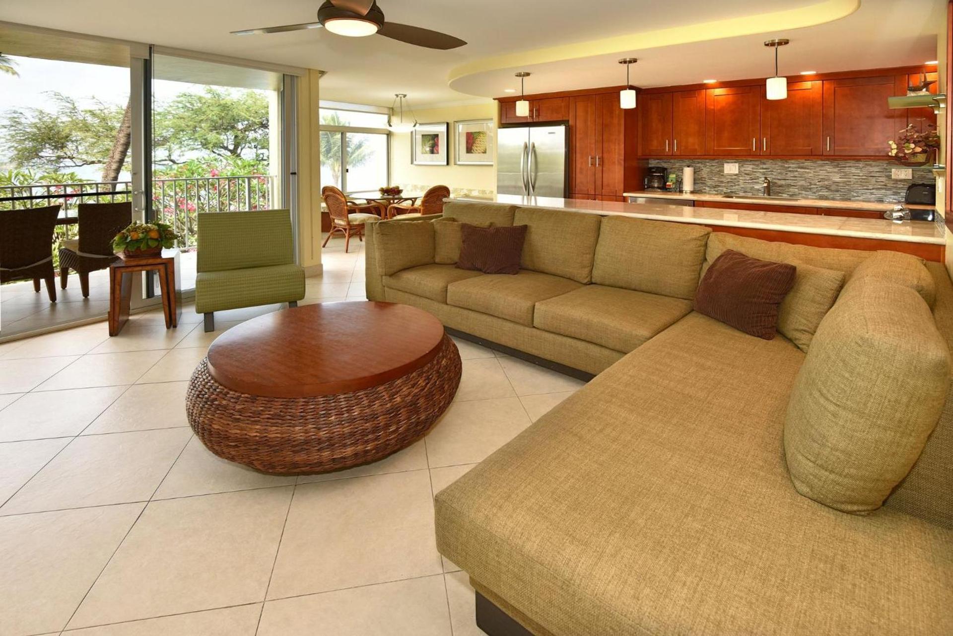 The Hale Pau Hana photo 17