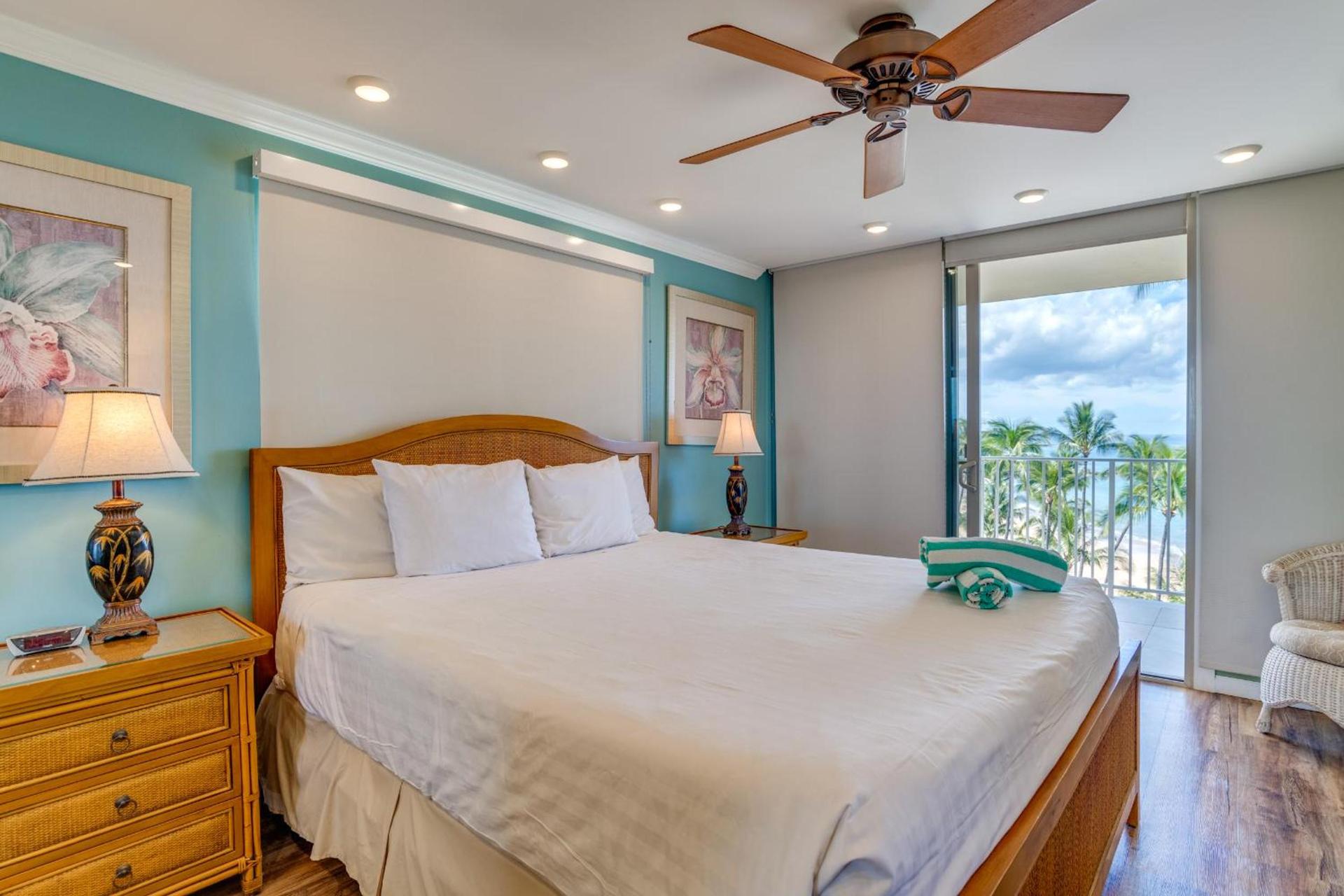 The Hale Pau Hana photo 18