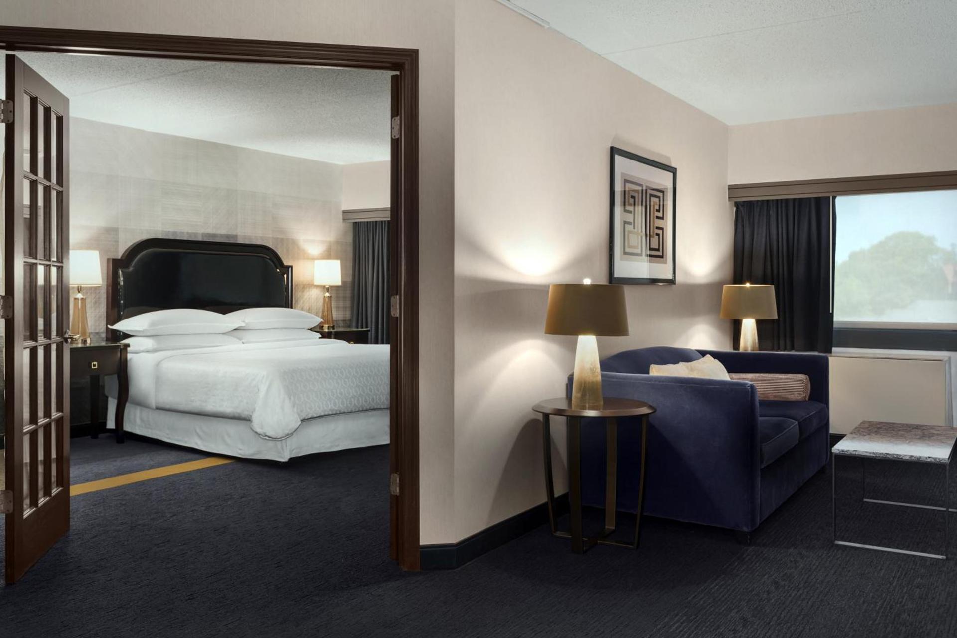 Sheraton Syracuse University Hotel and Conference Center photo 8