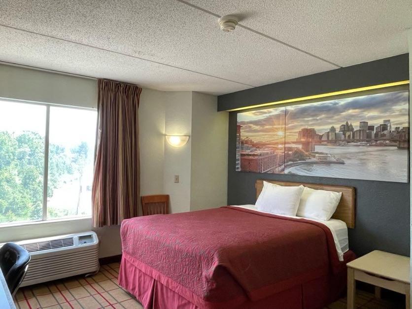 AIRPORT LODGING Pittsburgh Airport photo 13