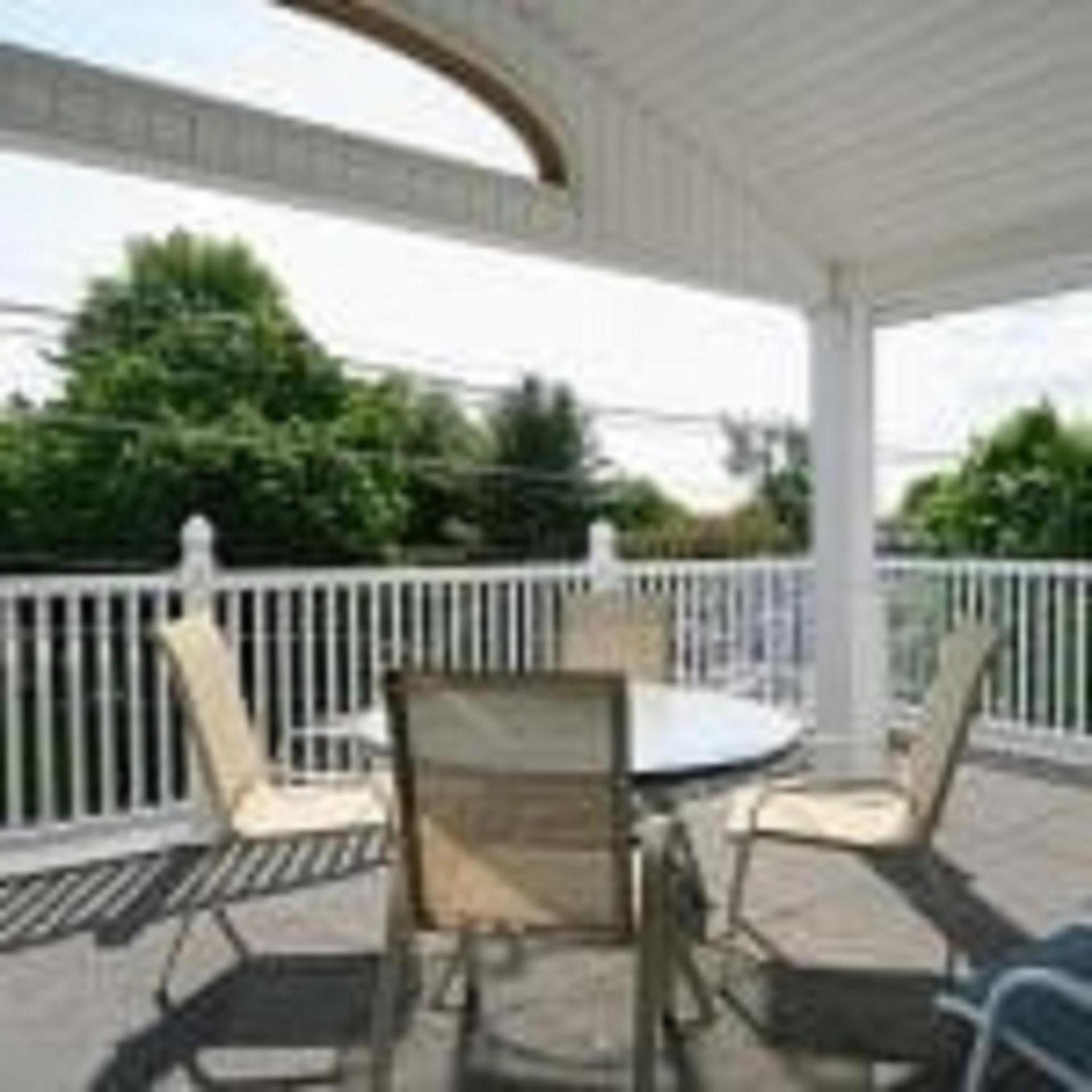Studio East Motel photo 3
