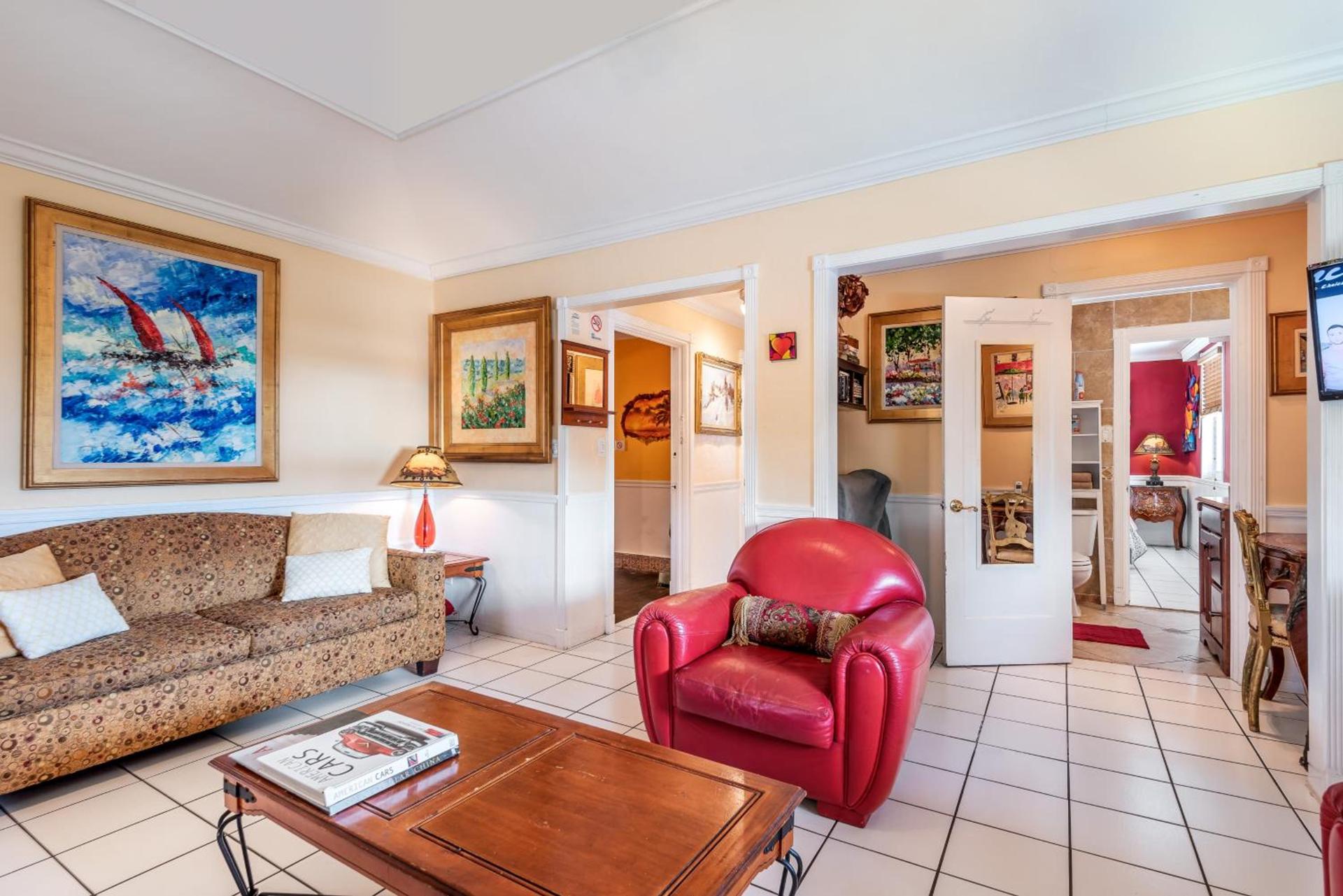 Villa Sinclair Beach Suites and Spa photo 21