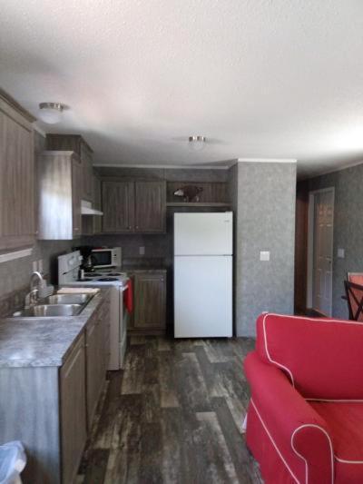 Lake Point Motel photo 15