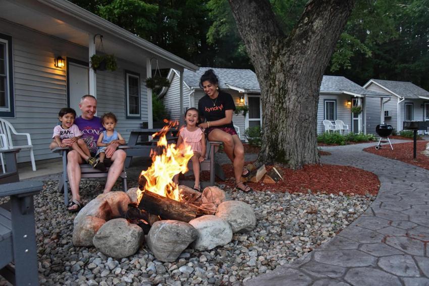 Adirondack Sunrise Lodge photo 90
