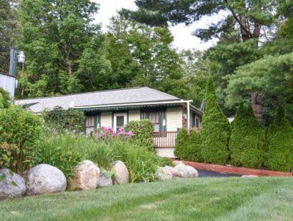 Adirondack Sunrise Lodge photo 23