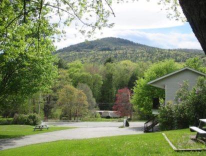 Adirondack Sunrise Lodge photo 49