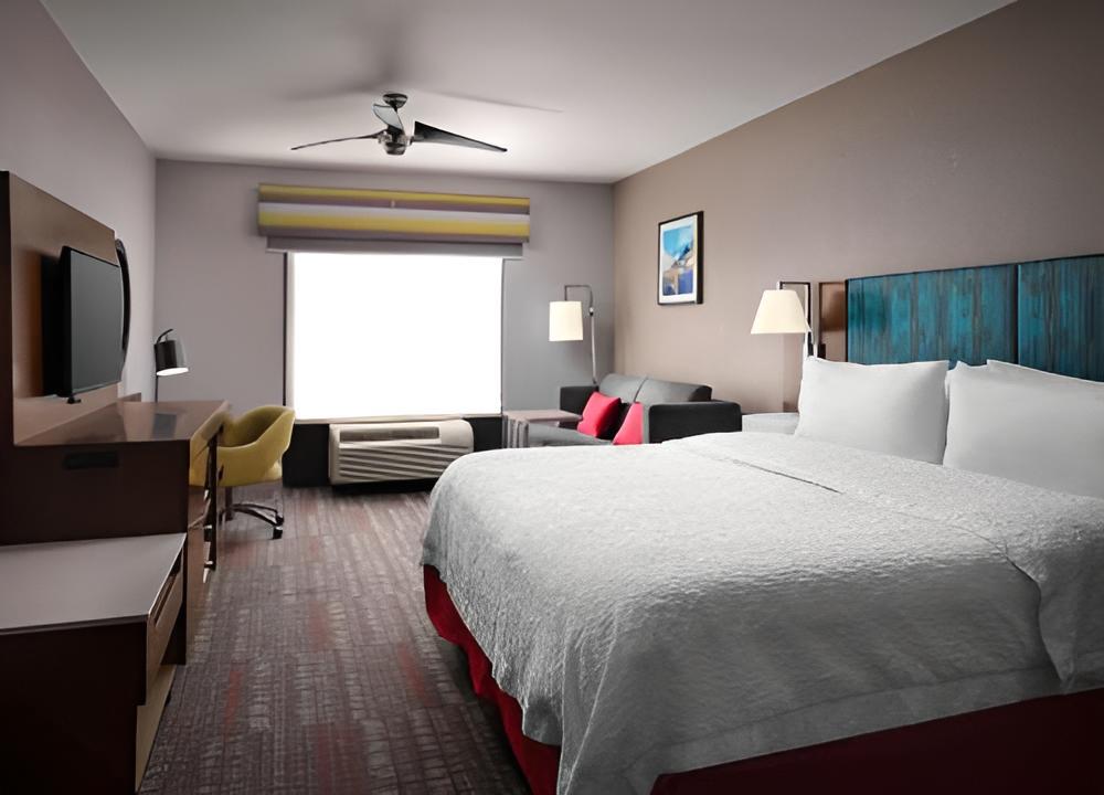 Hampton Inn Clinton photo 19