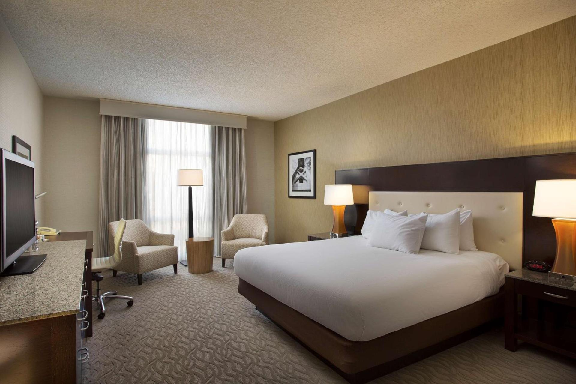 Hilton Oakland Airport photo 8