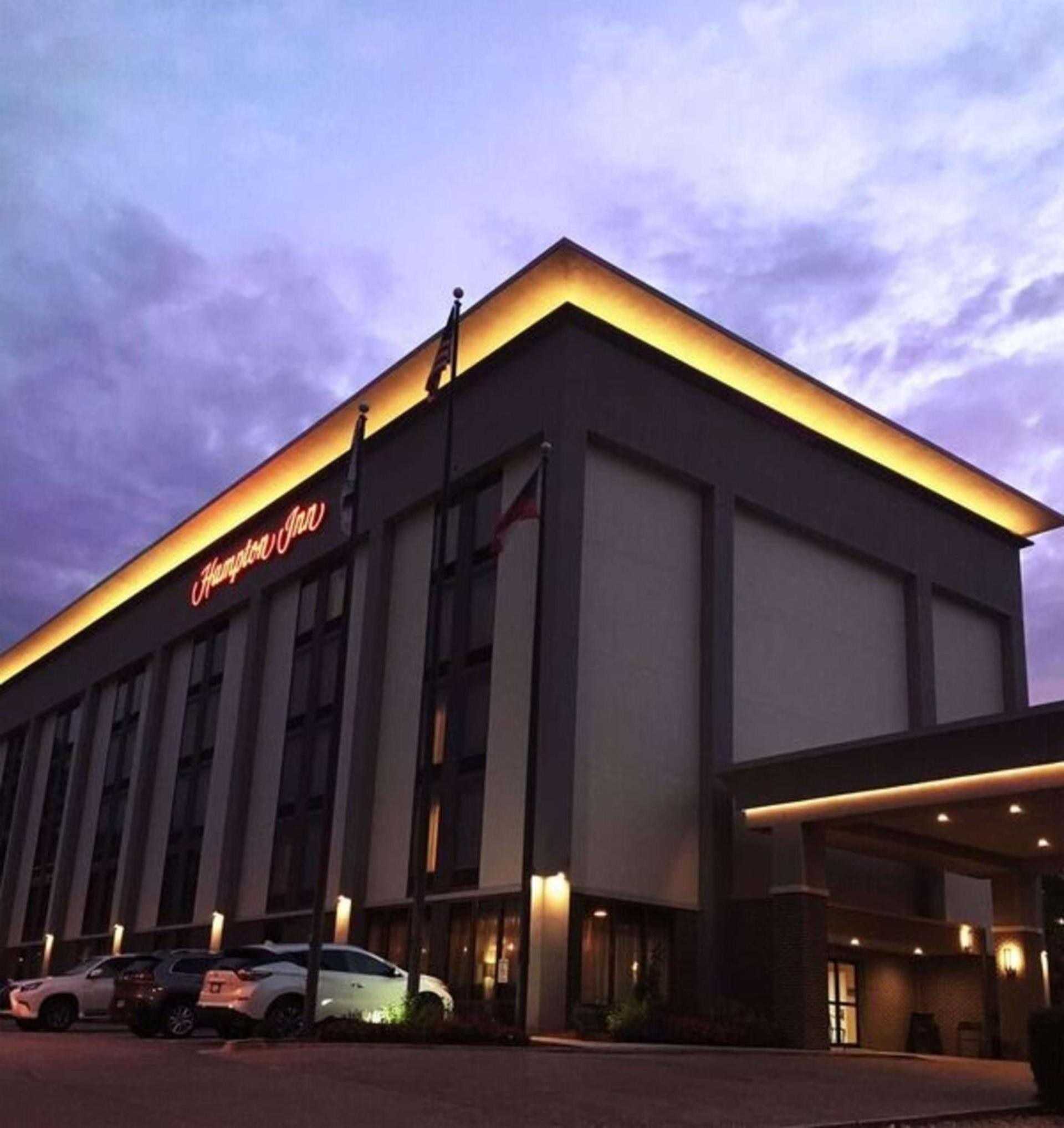 Hampton Inn Atlanta-North Druid Hills photo 3