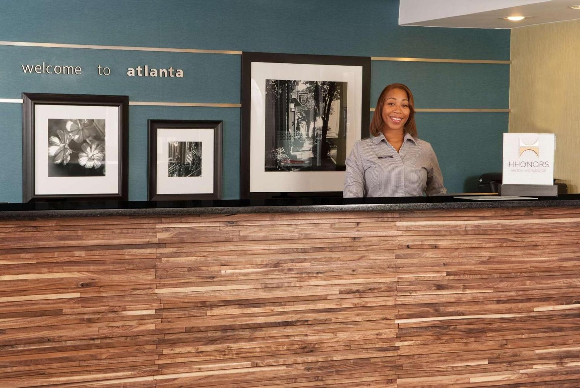 Hampton Inn Atlanta-North Druid Hills photo 7