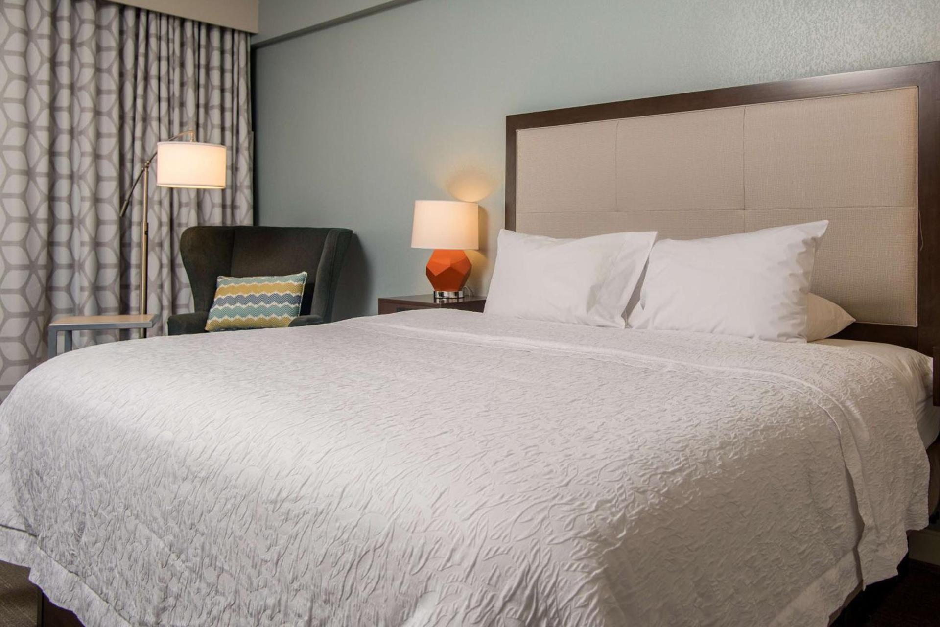 Hampton Inn Joplin photo 25