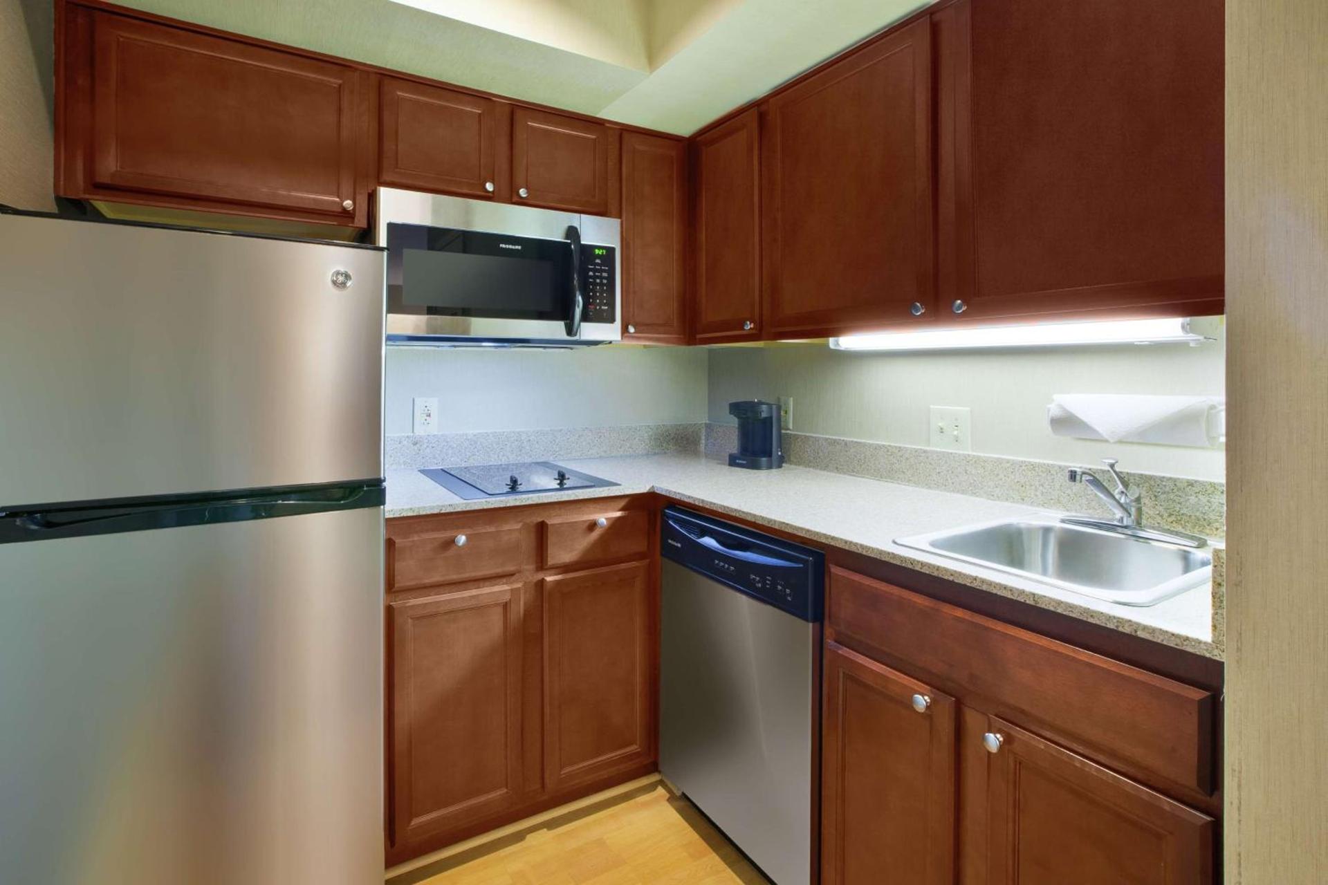 Homewood Suites Dayton-Fairborn photo 17