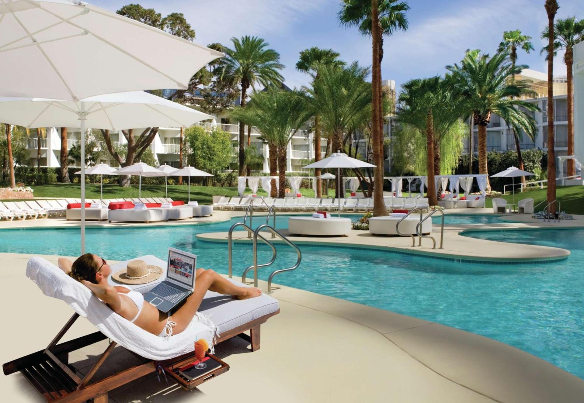 Tropicana Las Vegas a DoubleTree by Hilton Resort & Casino - Free Parking photo 49