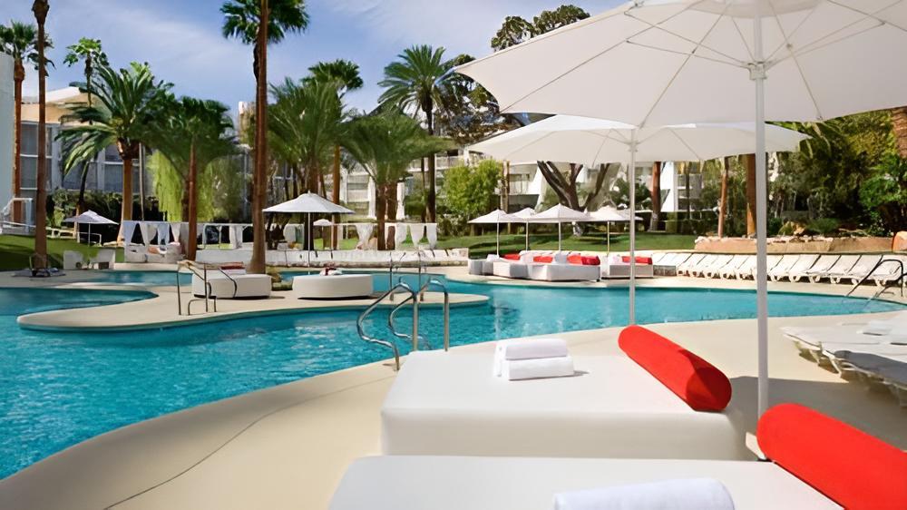 Tropicana Las Vegas a DoubleTree by Hilton Resort & Casino - Free Parking photo 9